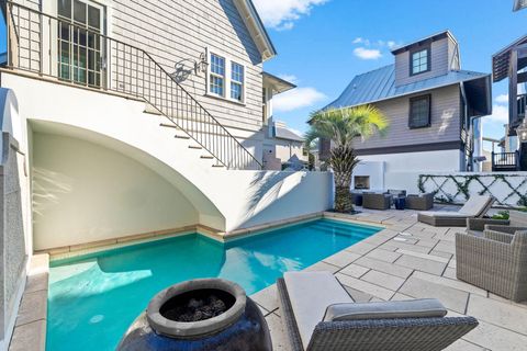 A home in Rosemary Beach