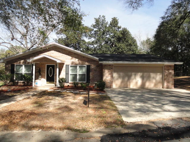Waterfront home in the Heart of Crestview on 2.88 acre with a private stocked pond. Beautiful setting on this .50 acre pond.Goldilocks would say this 1857sf home is ''just right''. The large covered porch is designed for entertaining and relaxation, while overlooking the pond. The home features split bedroom design and does have a 3rd bedroom/office. Updated kitchen appliances are stainless steel. For automotive enthusiast the detached workshop includes a lift. It is designed to accommodate heavy vehicles with a 14'' fiber reinforced slab and a vaulted ceilings. Schedule your appointment today!
