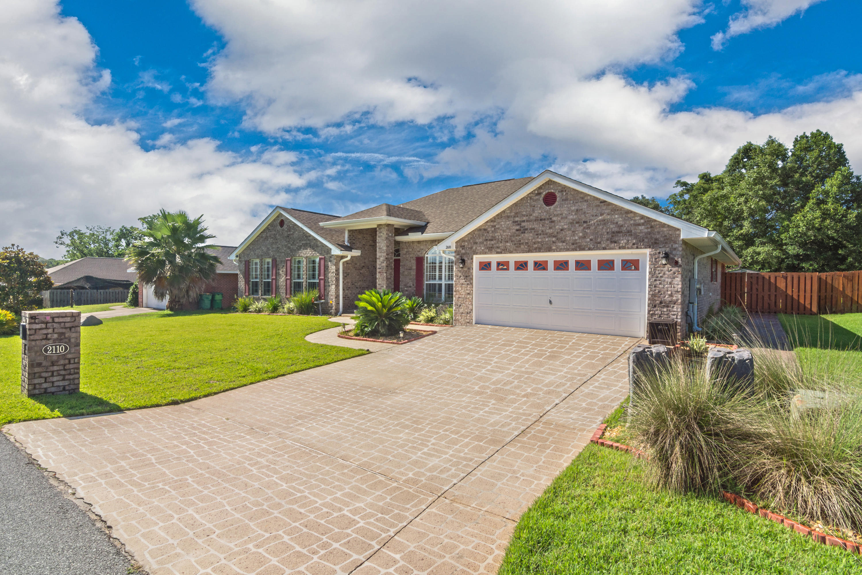 LEE FARMS PH I - Residential