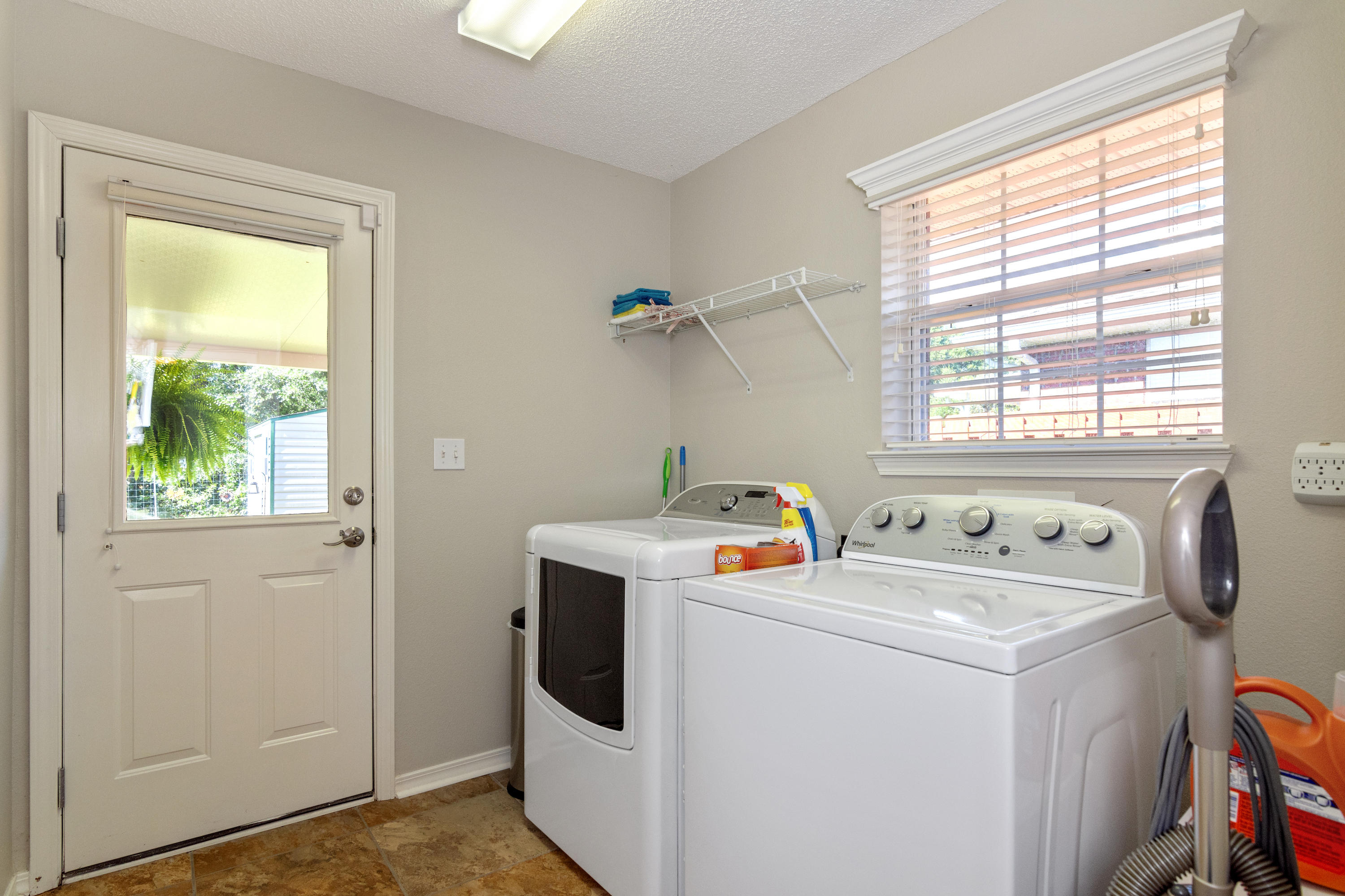 LEE FARMS PH I - Residential