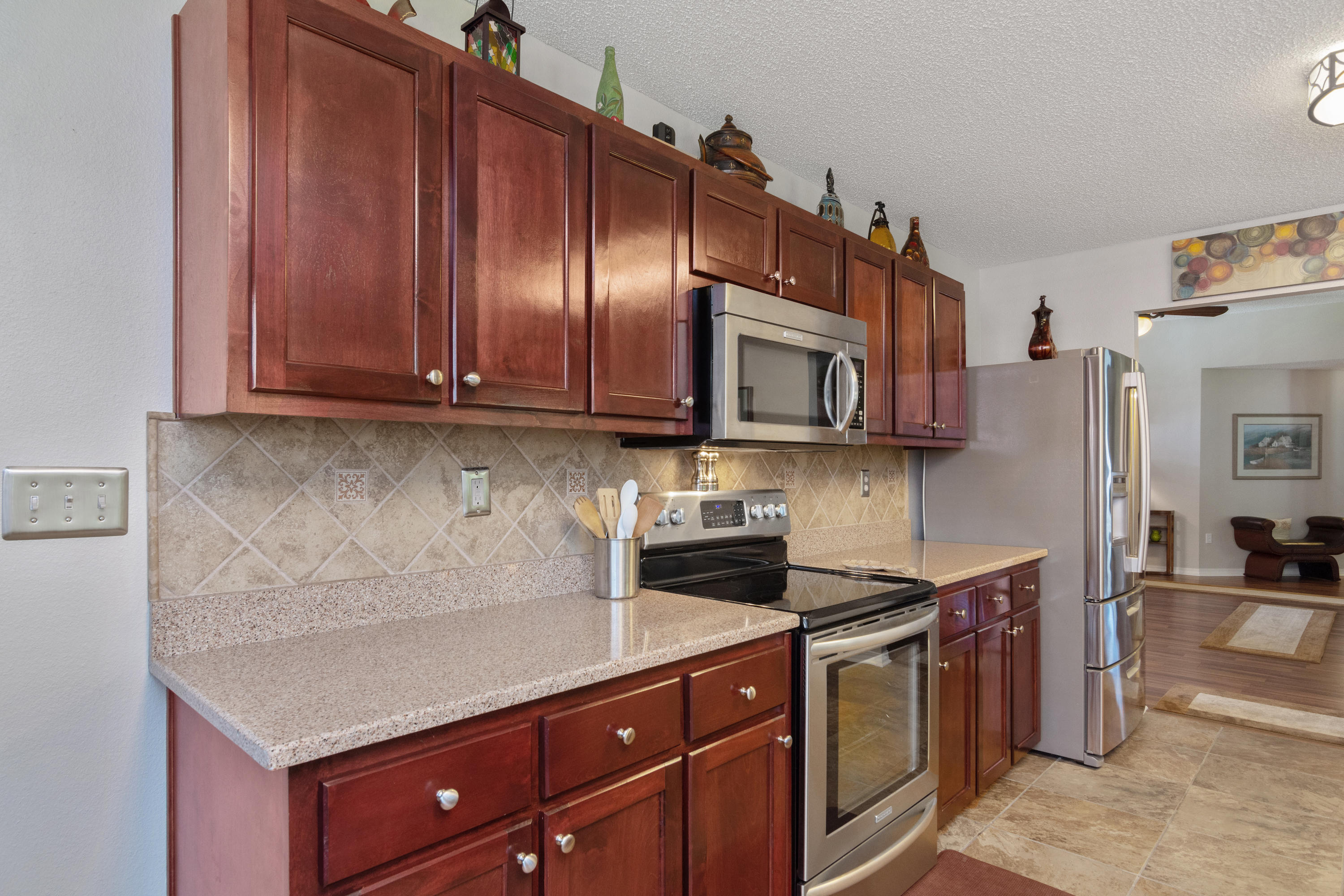 LEE FARMS PH I - Residential