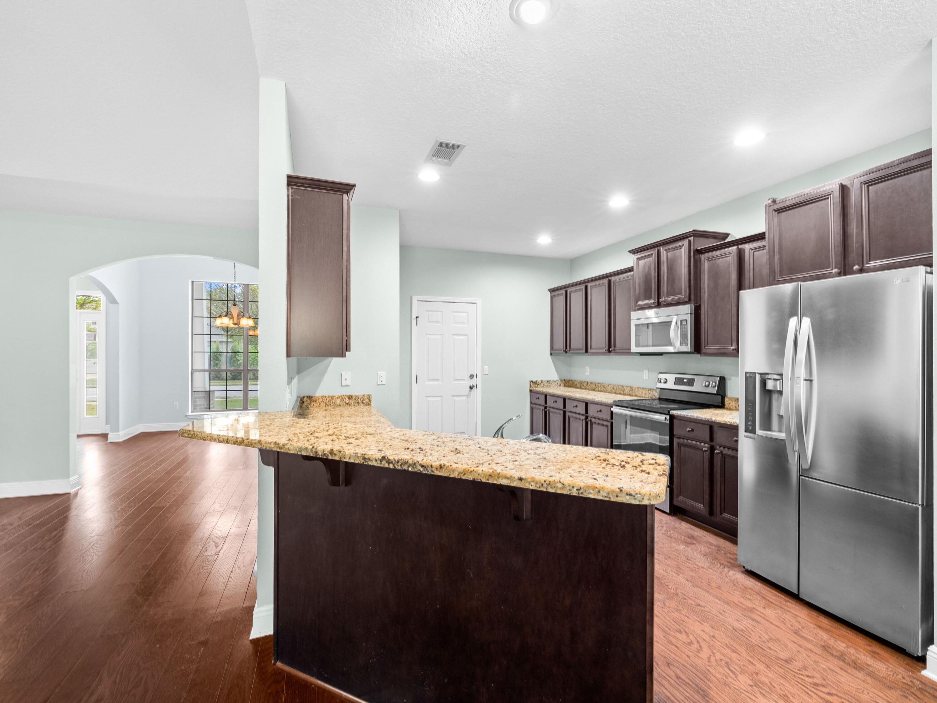 WINDSOR ESTATES - Residential