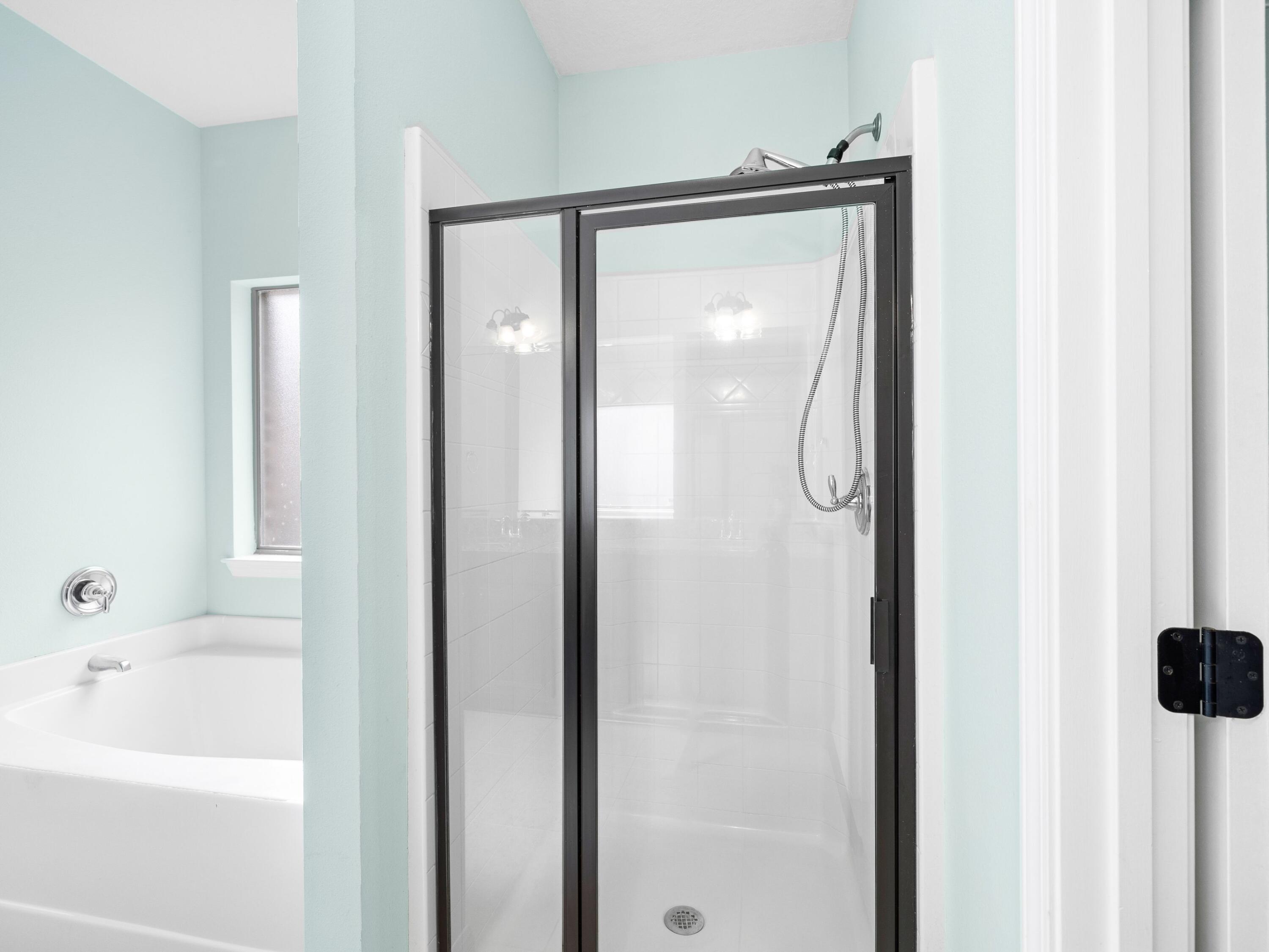 WINDSOR ESTATES - Residential