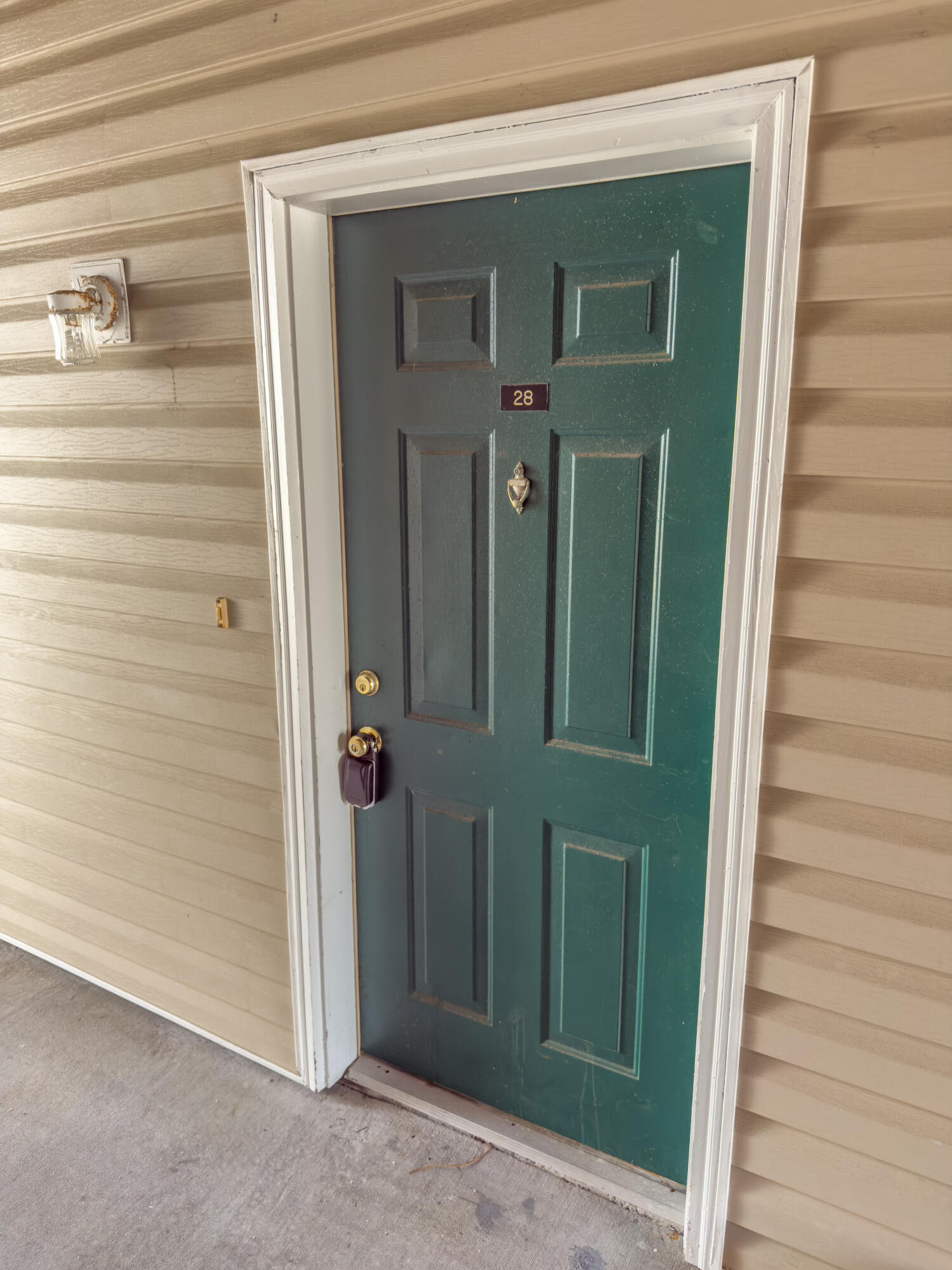 INDIAN LAKES - Residential Lease