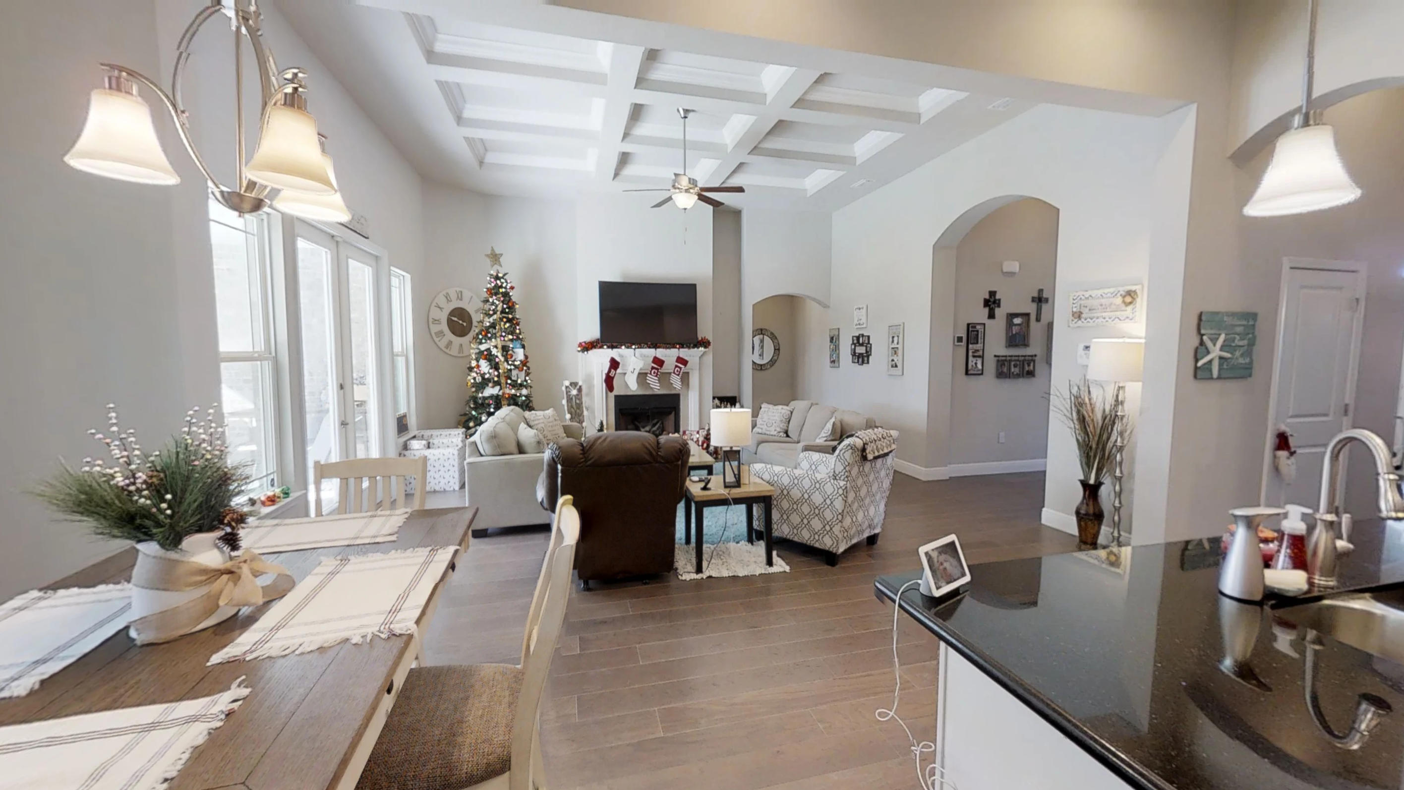 HAMMOCK BAY - Residential