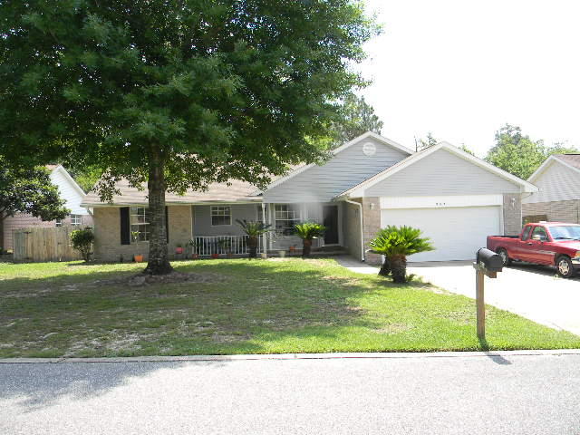 CHEROKEE BEND S/D - Residential