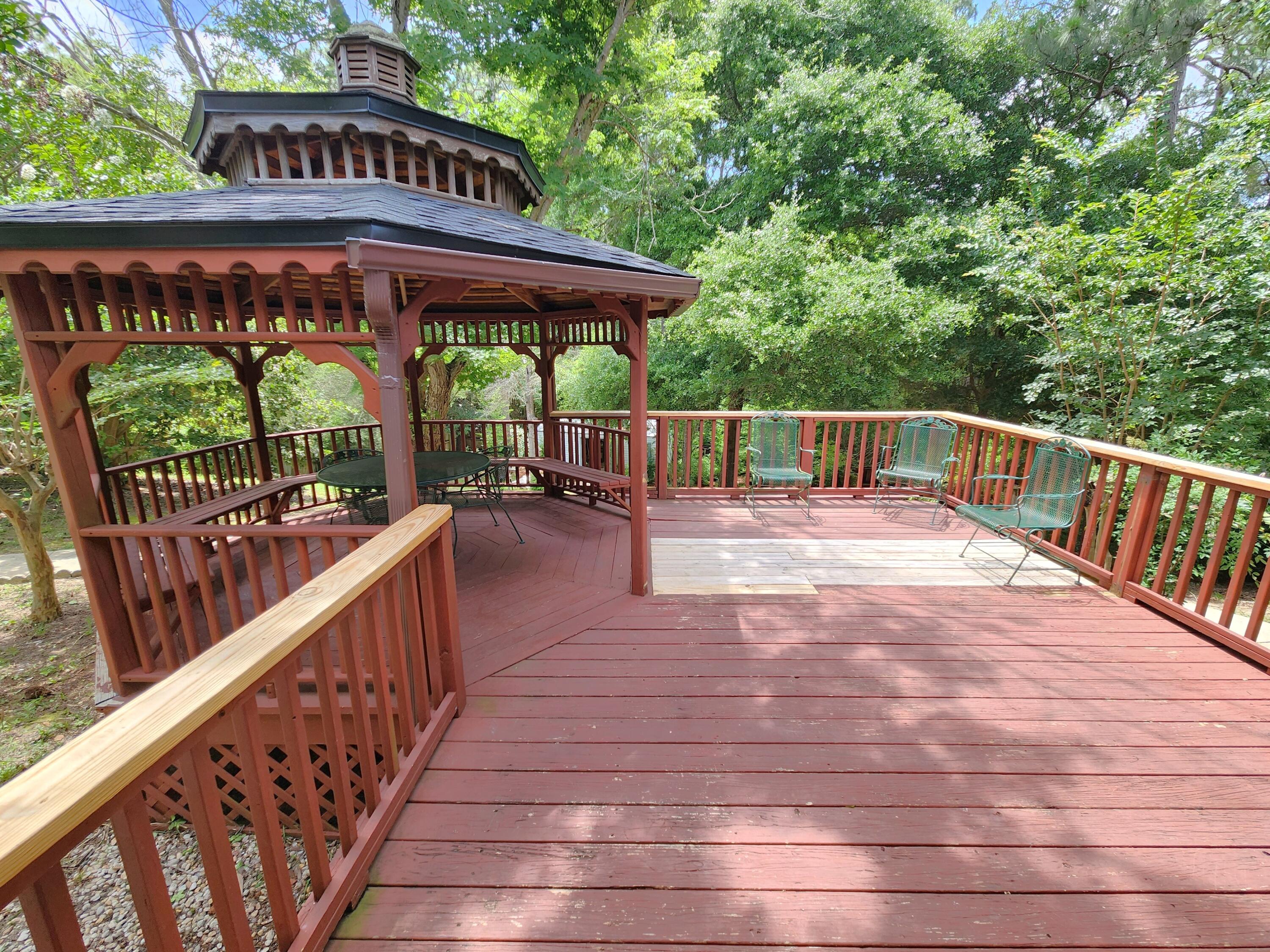 FOXWOOD ADDITION S/D - Residential