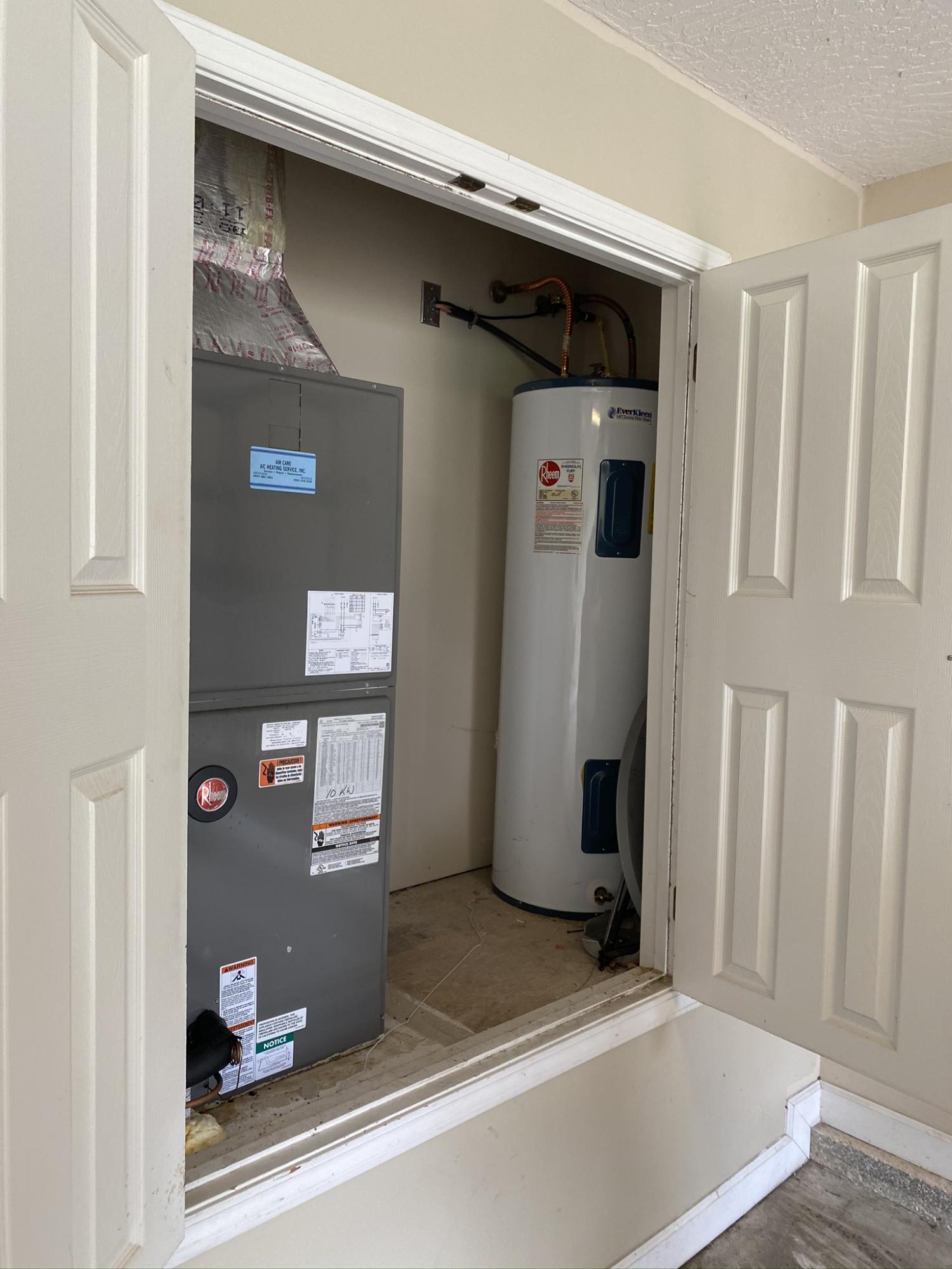 OAKLEAF ESTATES - Residential