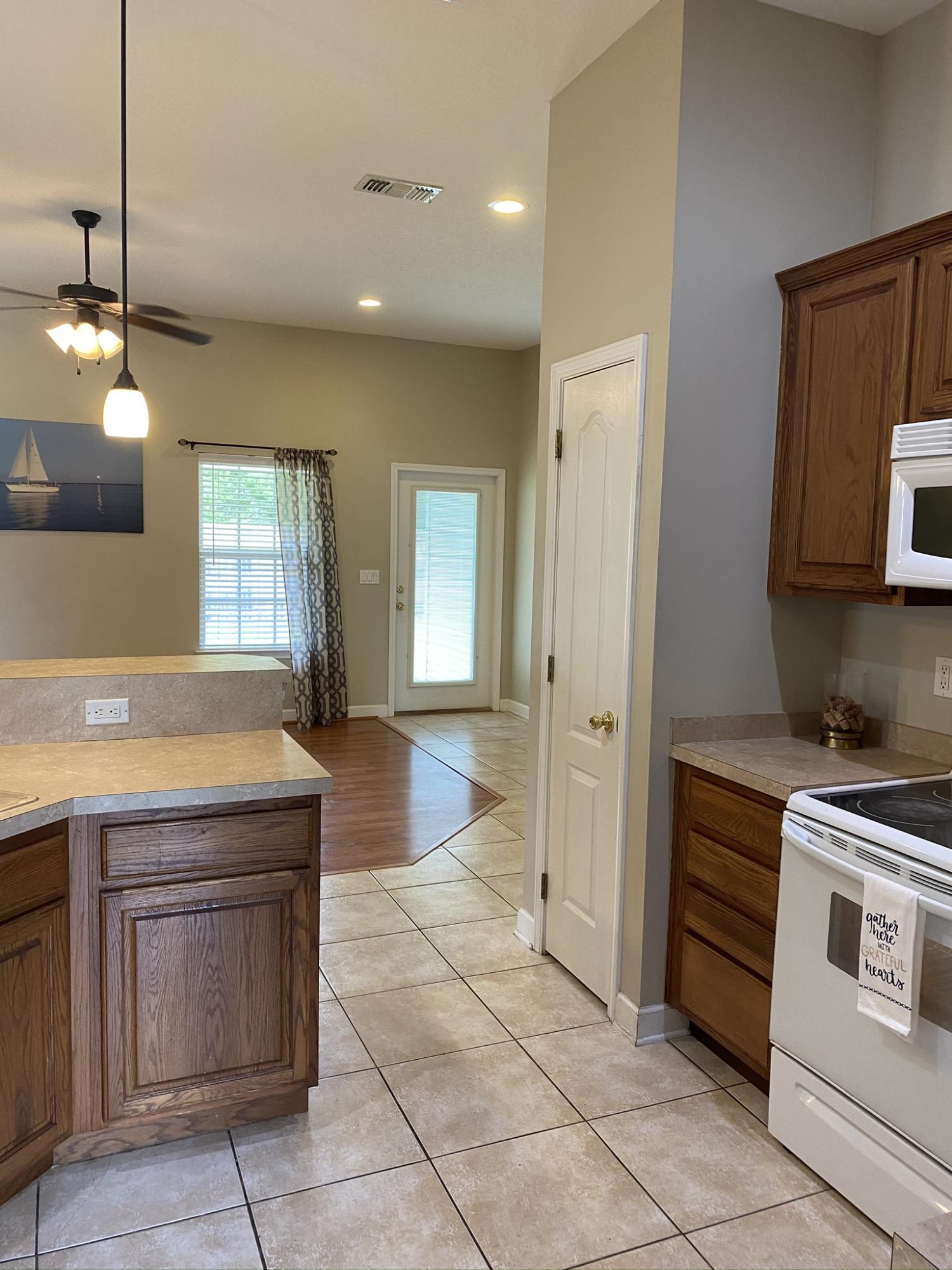 OAKLEAF ESTATES - Residential