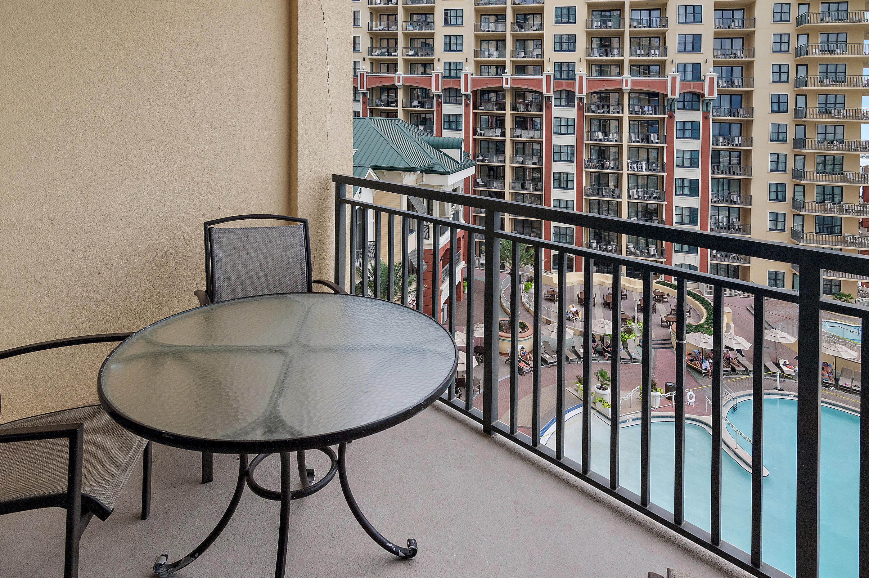 10 Harbor Boulevard W624