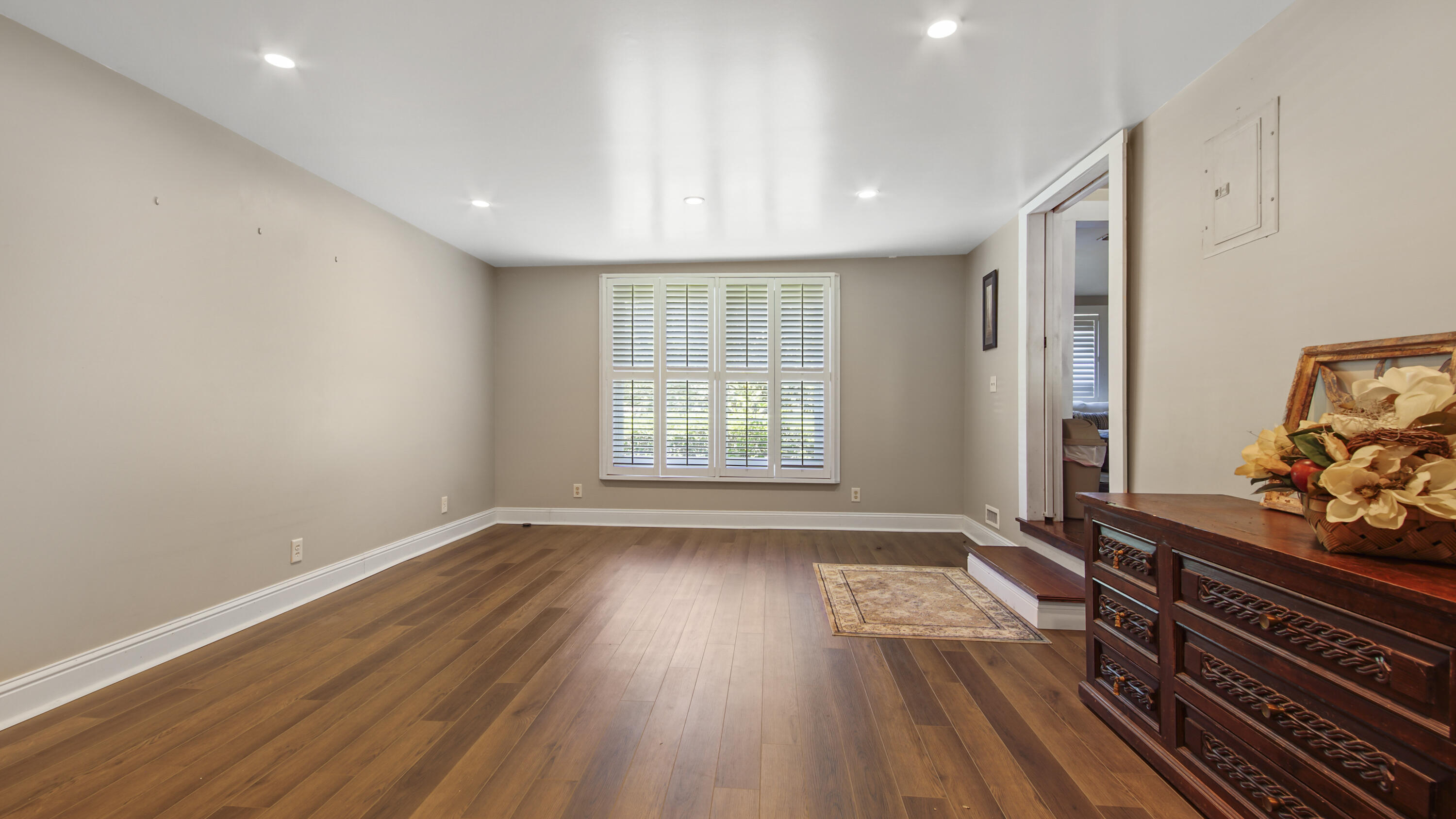 METES & BOUNDS - Residential Lease