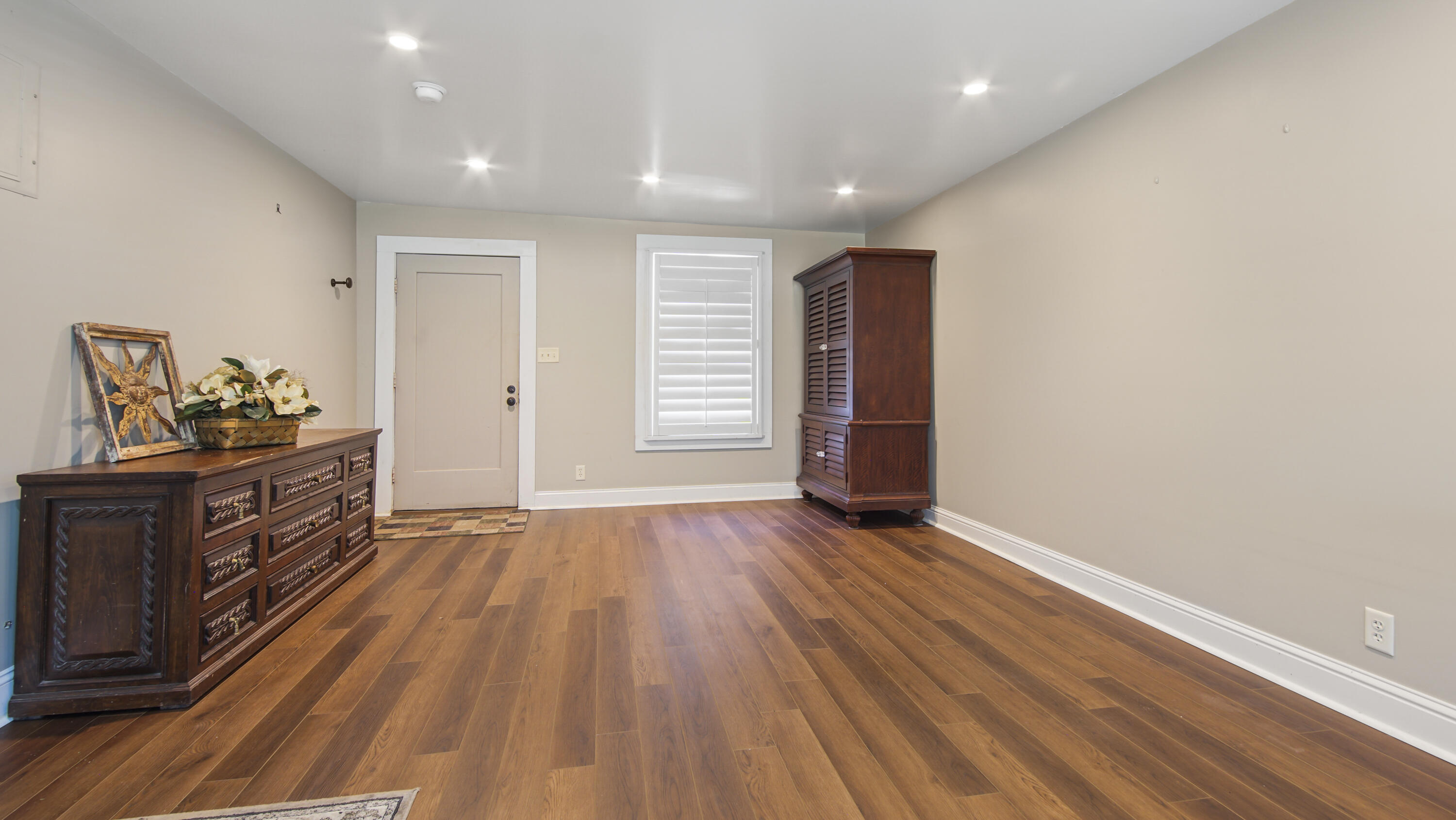 METES & BOUNDS - Residential Lease