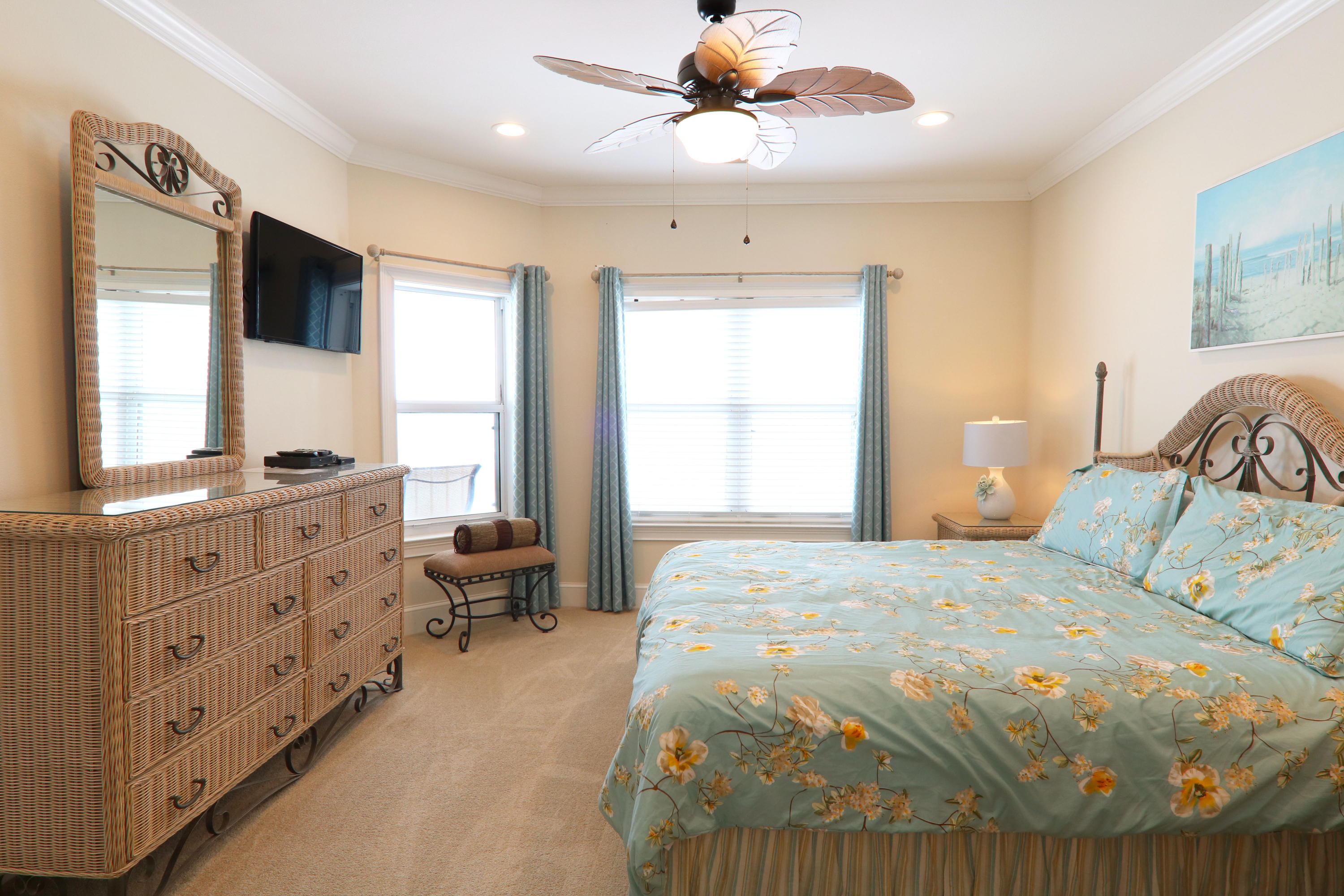 CRYSTAL DUNES CONDO - Residential