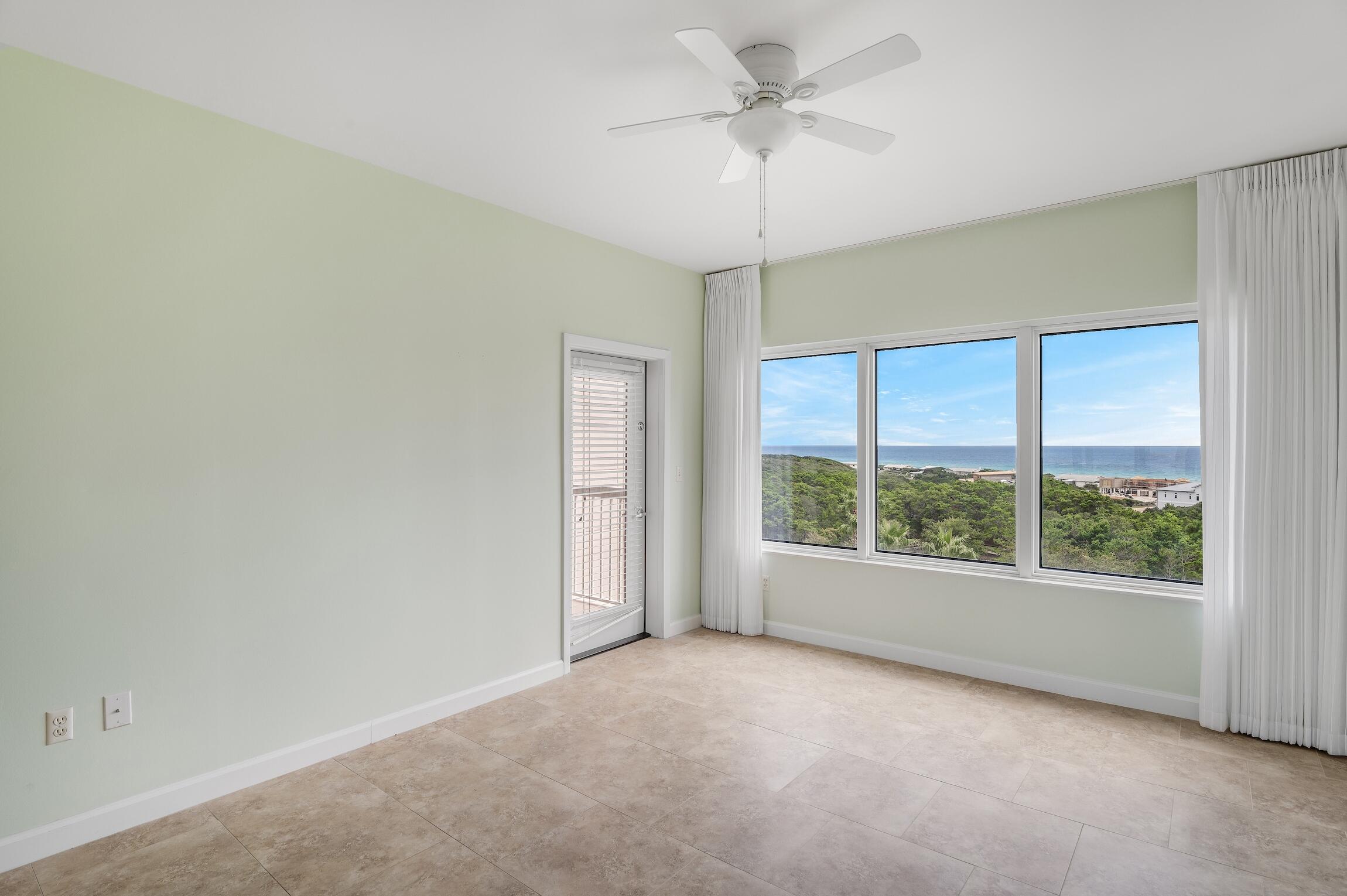 SUMMIT AT TOPS'L (THE) - Residential