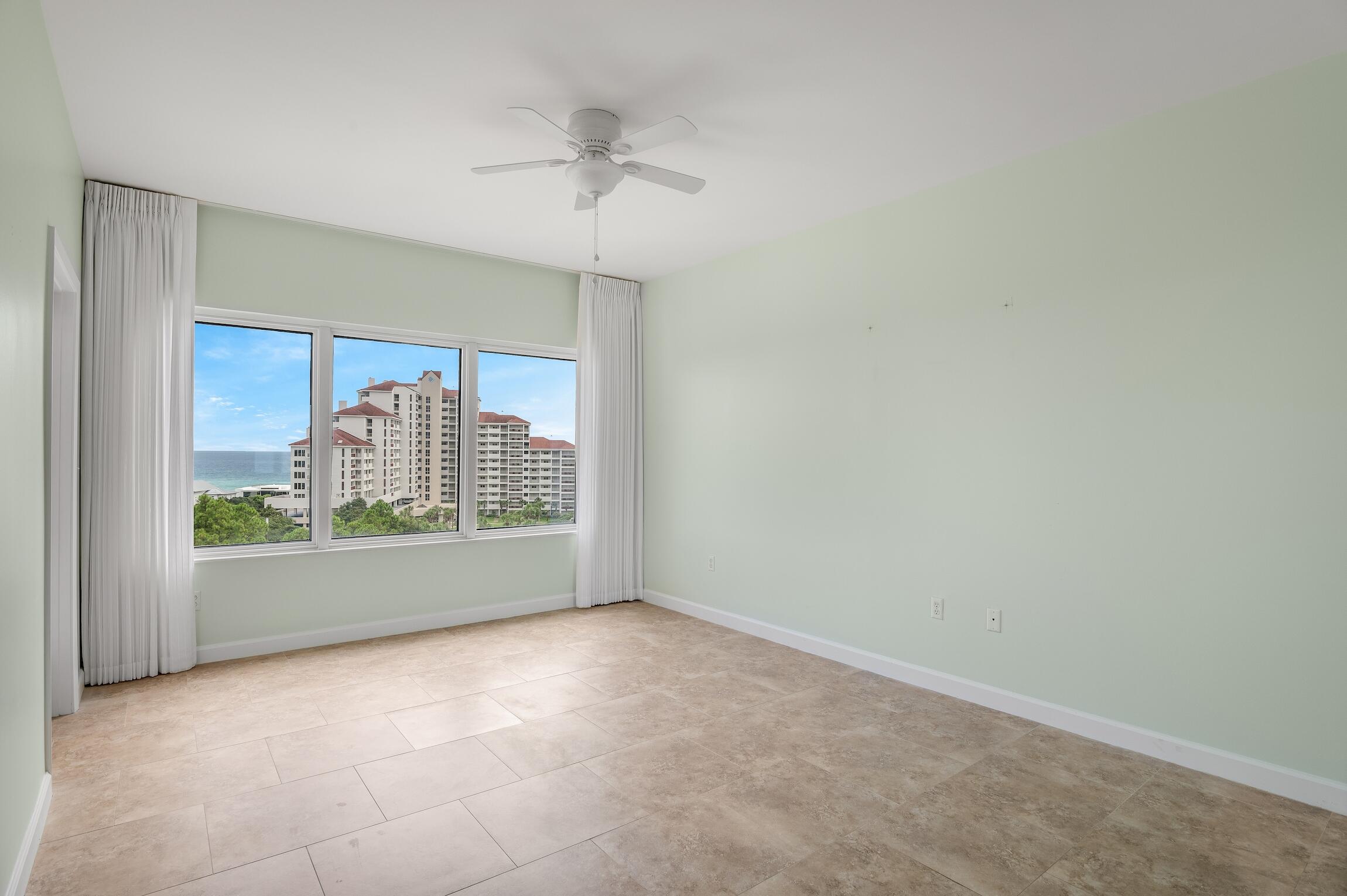 SUMMIT AT TOPS'L (THE) - Residential