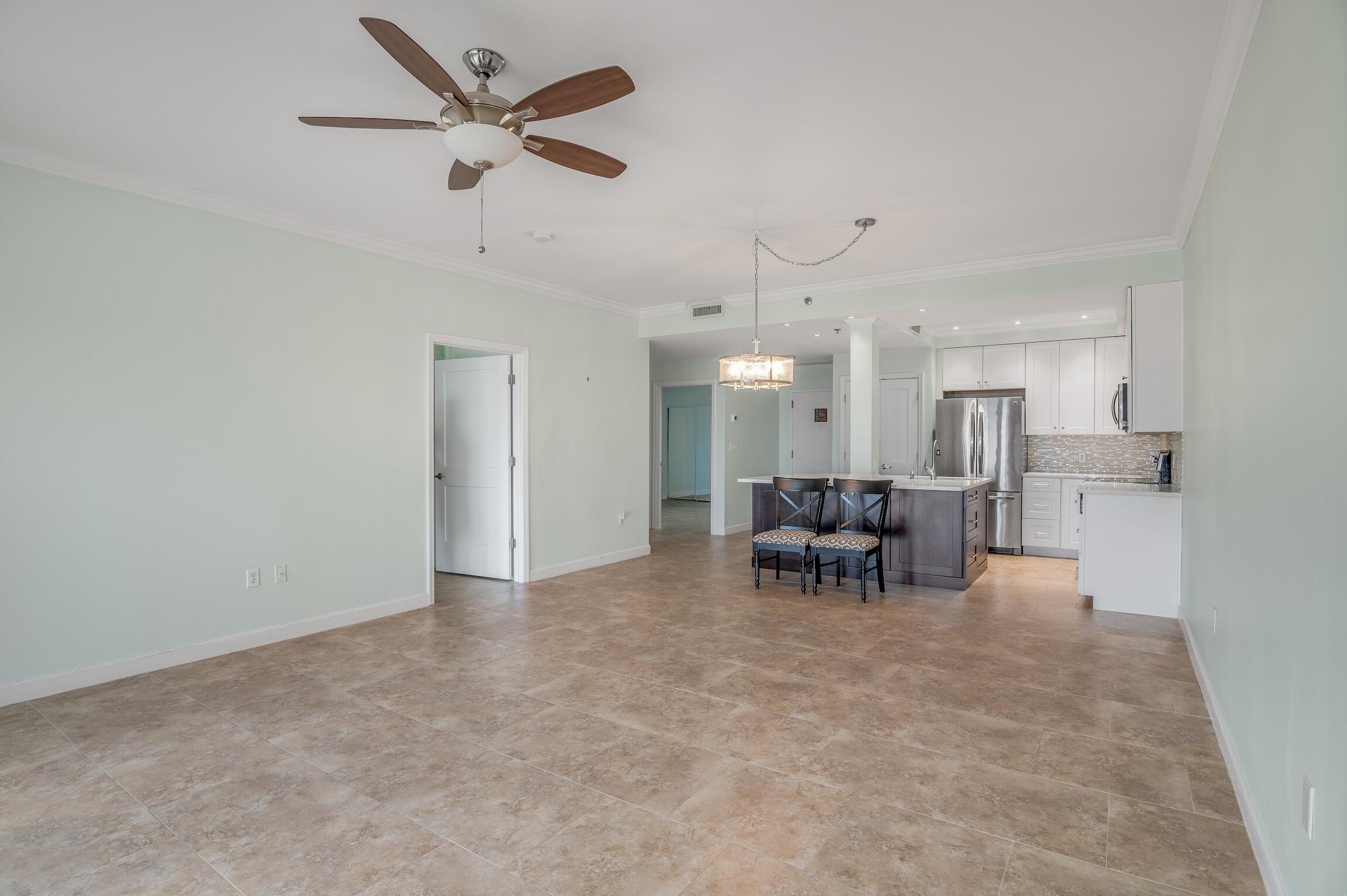 SUMMIT AT TOPS'L (THE) - Residential