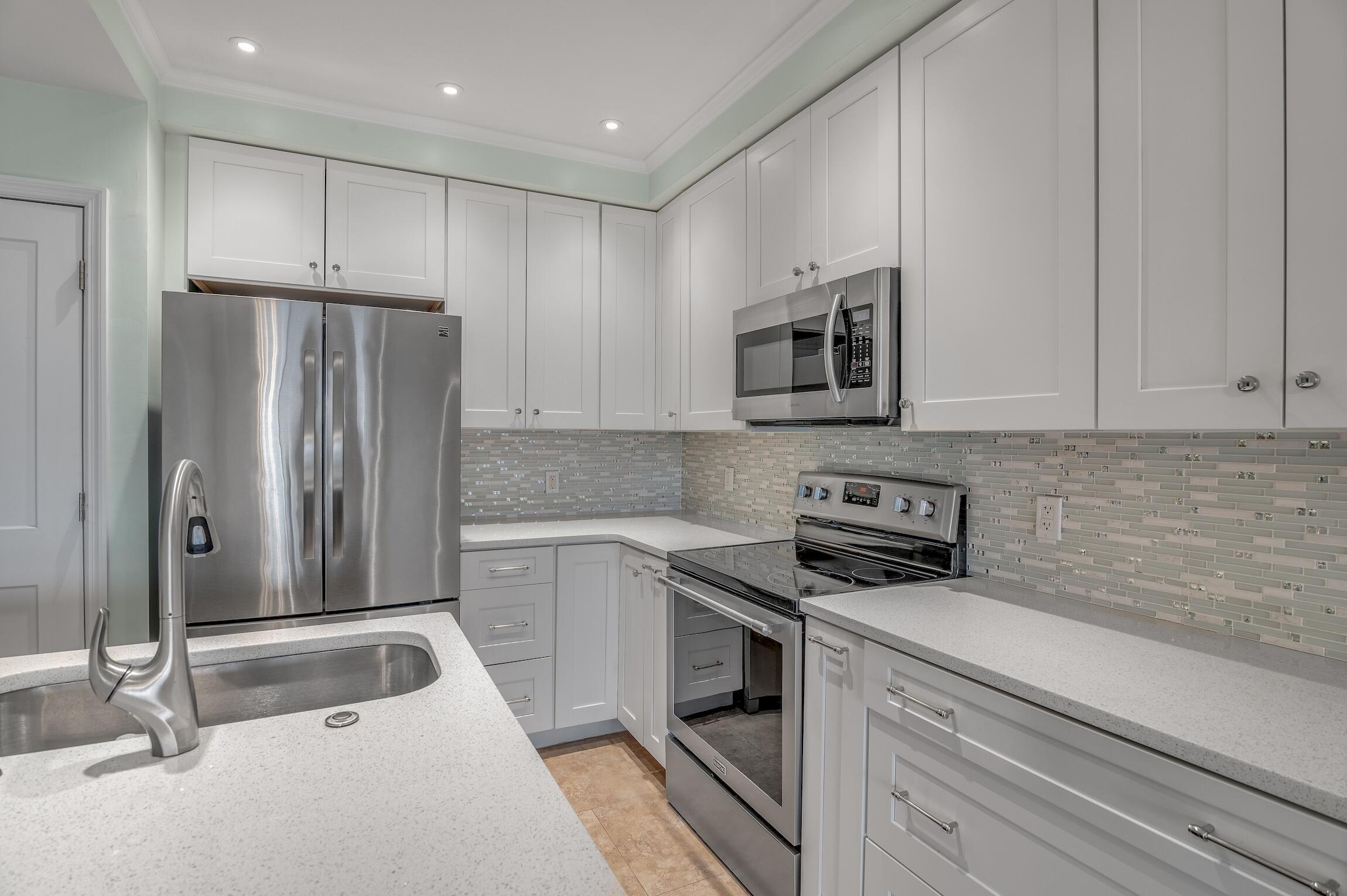 SUMMIT AT TOPS'L (THE) - Residential