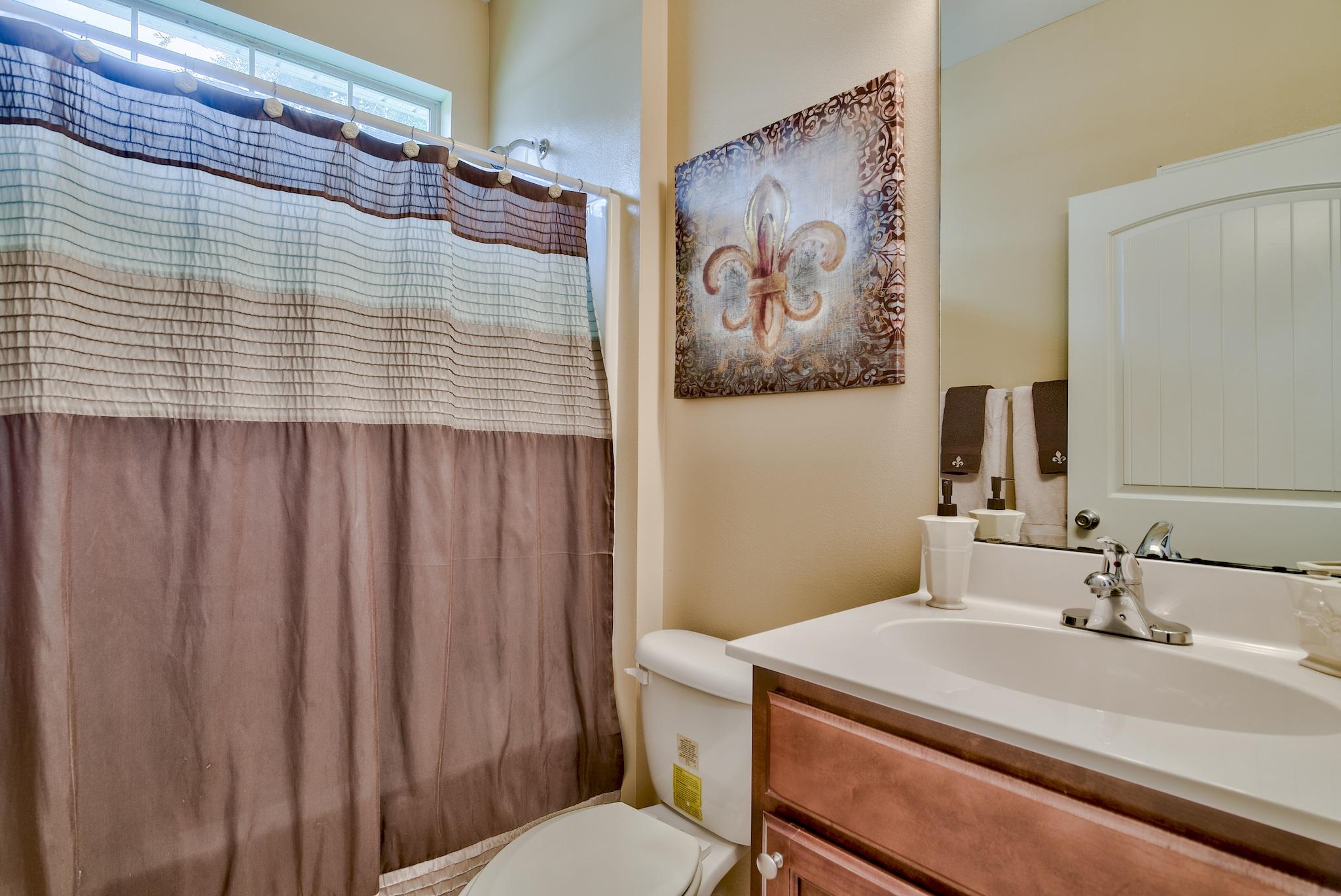 VALPARAISO PINECREST 6 - Residential