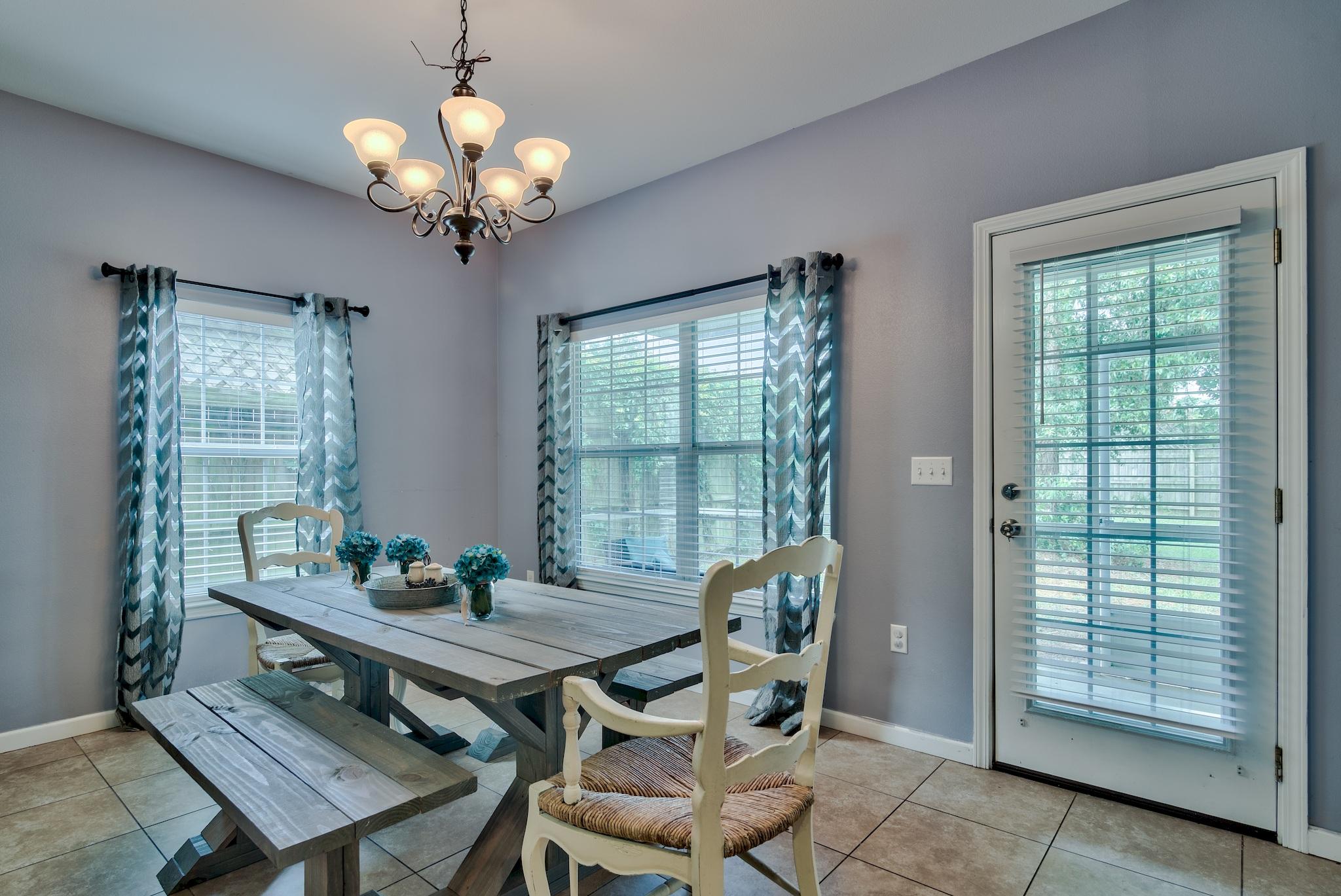 VALPARAISO PINECREST 6 - Residential