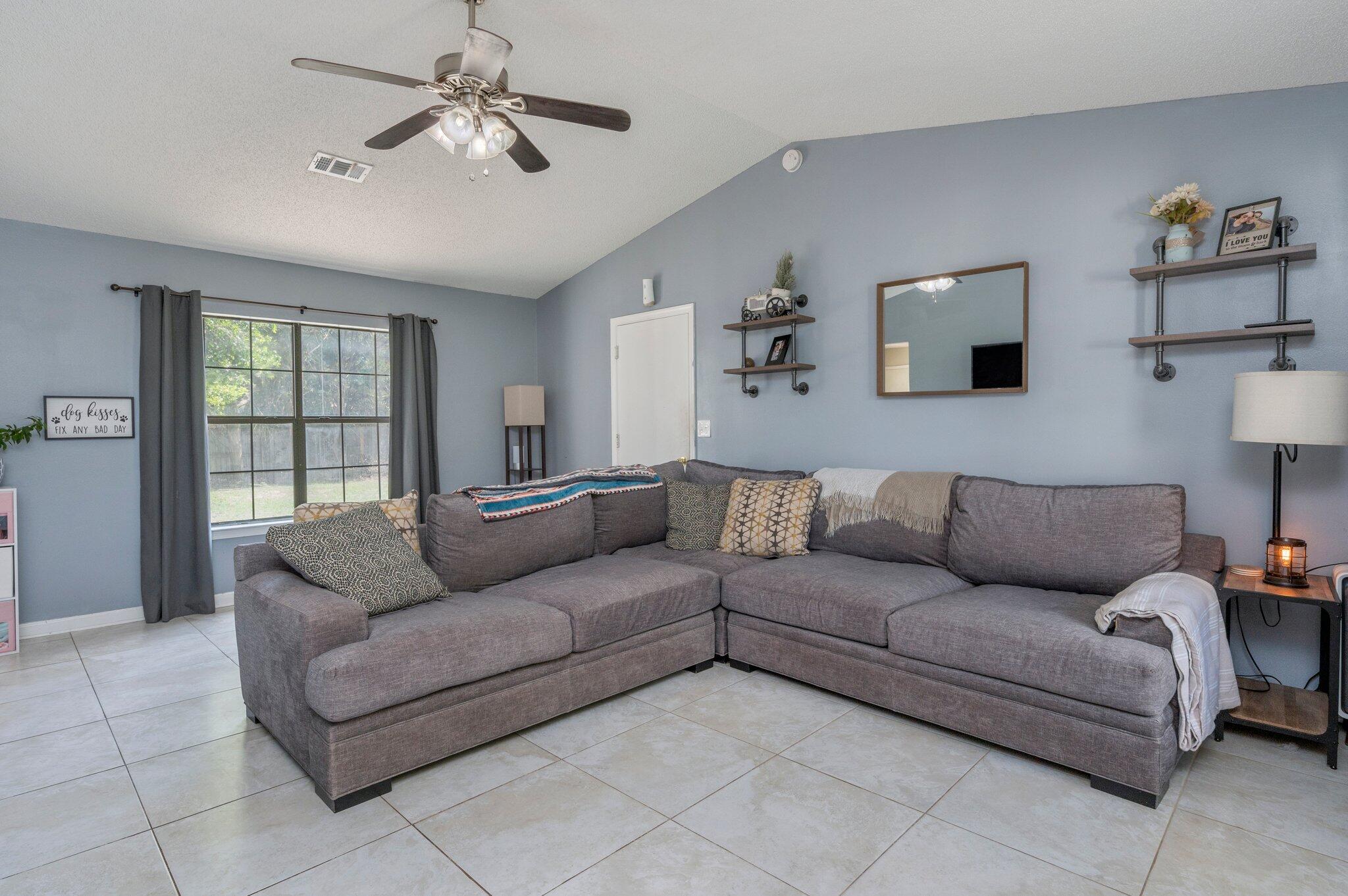 HOLLYROD PARK - Residential Lease