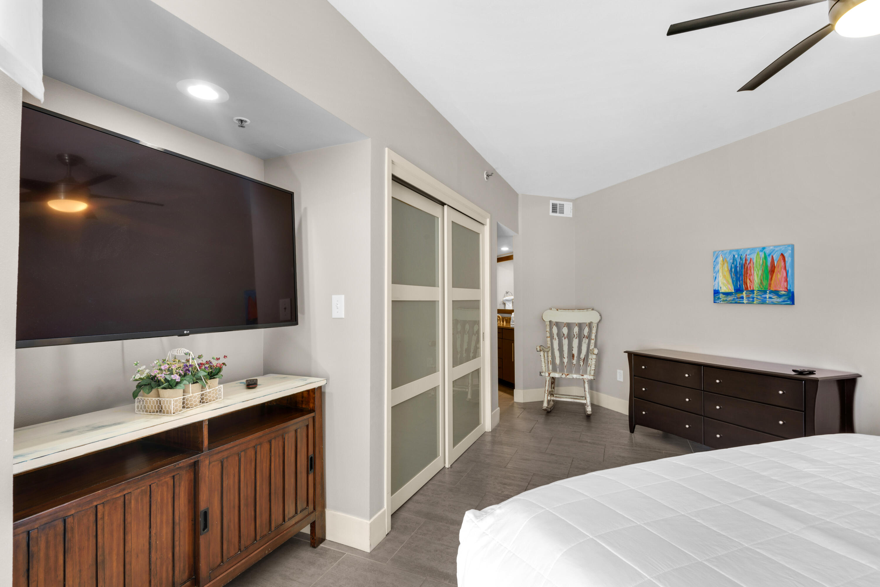 EAST PASS TOWERS CONDO - Residential
