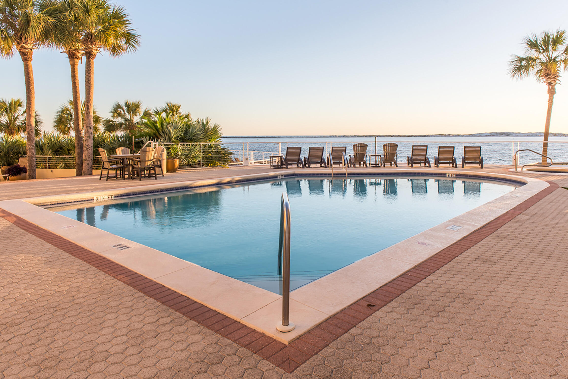 EAST PASS TOWERS CONDO - Residential