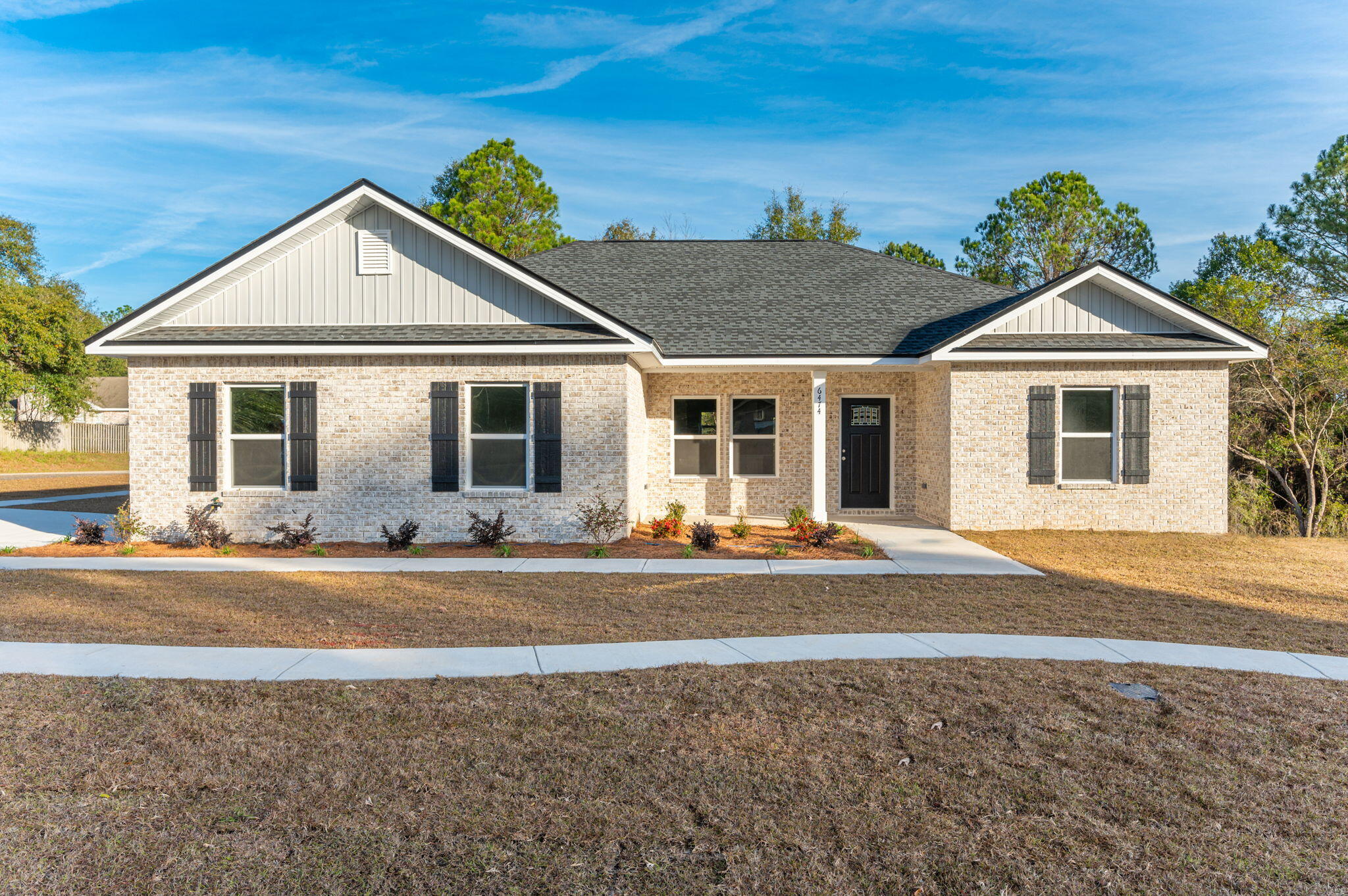 GARDEN CITY - Residential