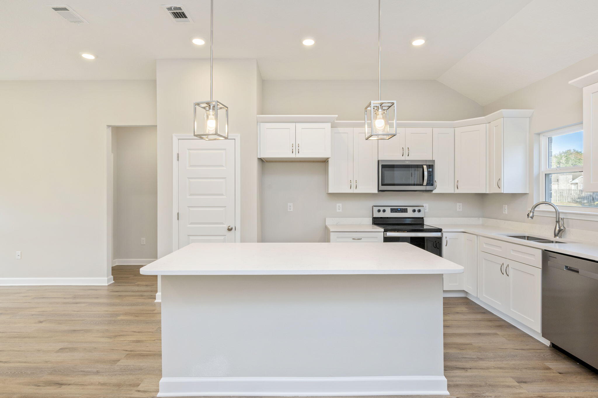 GARDEN CITY - Residential