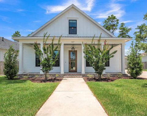 A home in Niceville