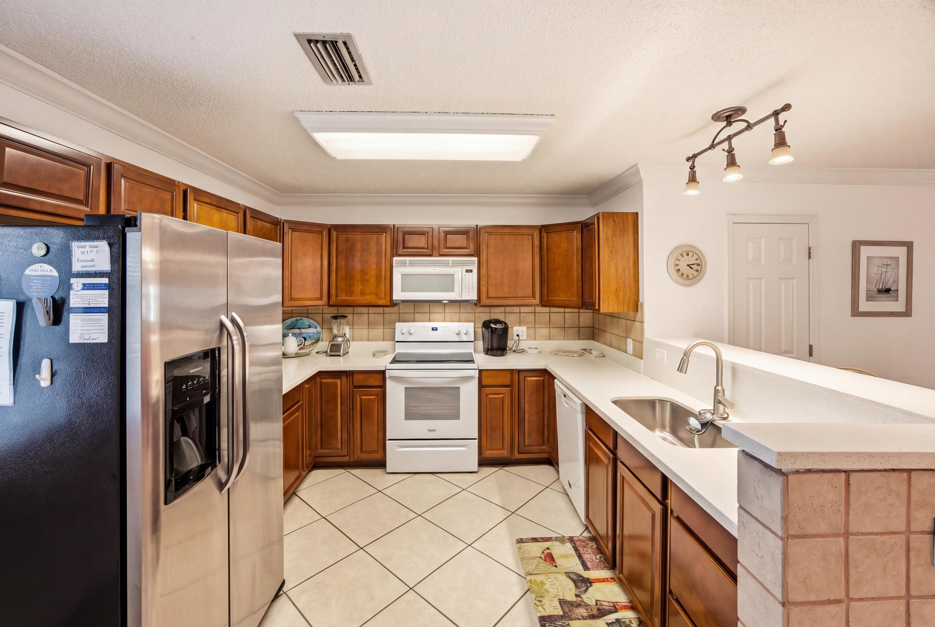 WOODLAND SHORES T/H PH 1 - Residential