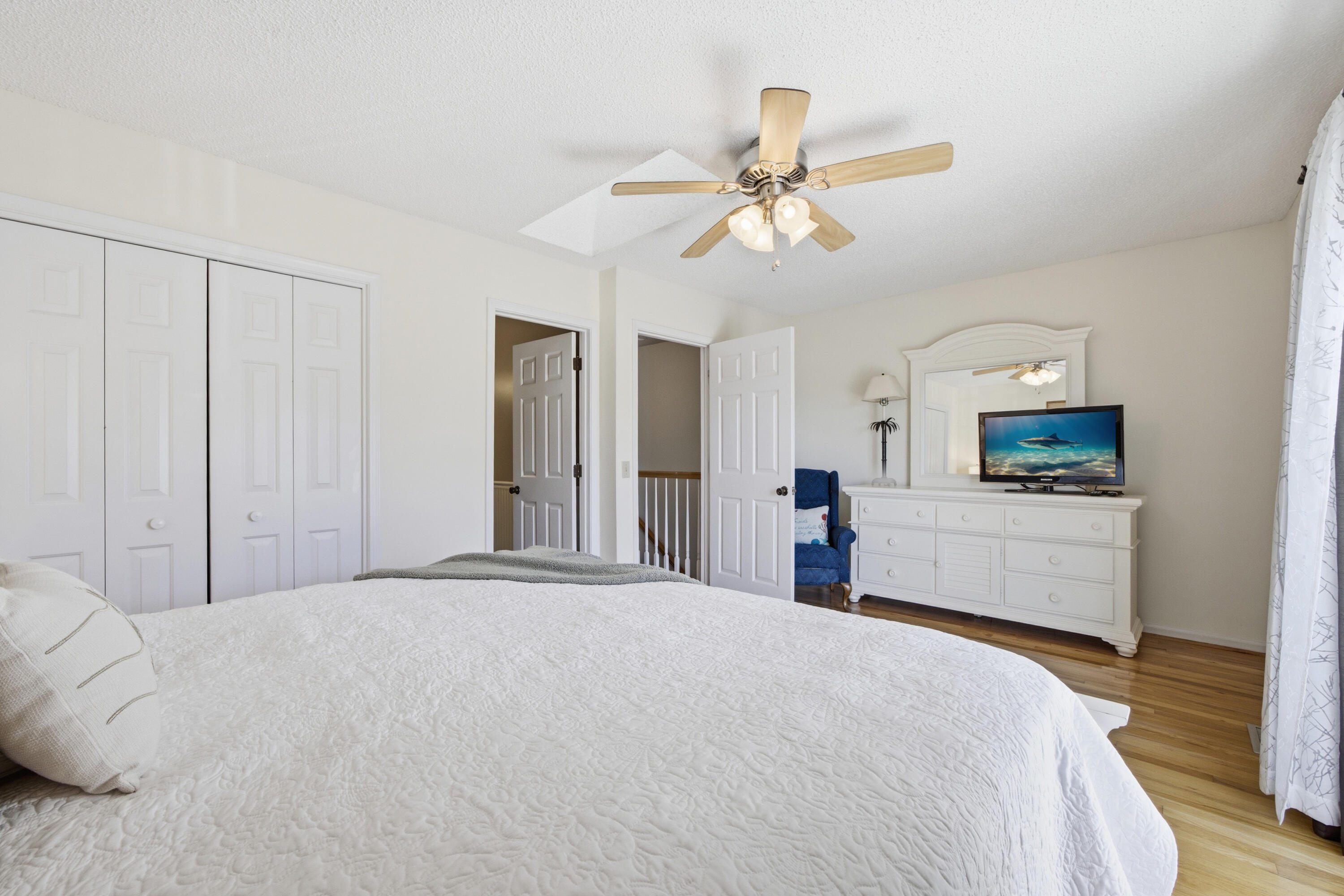 WOODLAND SHORES T/H PH 1 - Residential