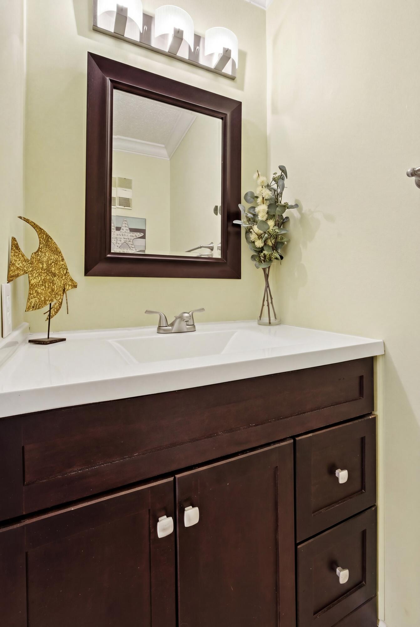 WOODLAND SHORES T/H PH 1 - Residential