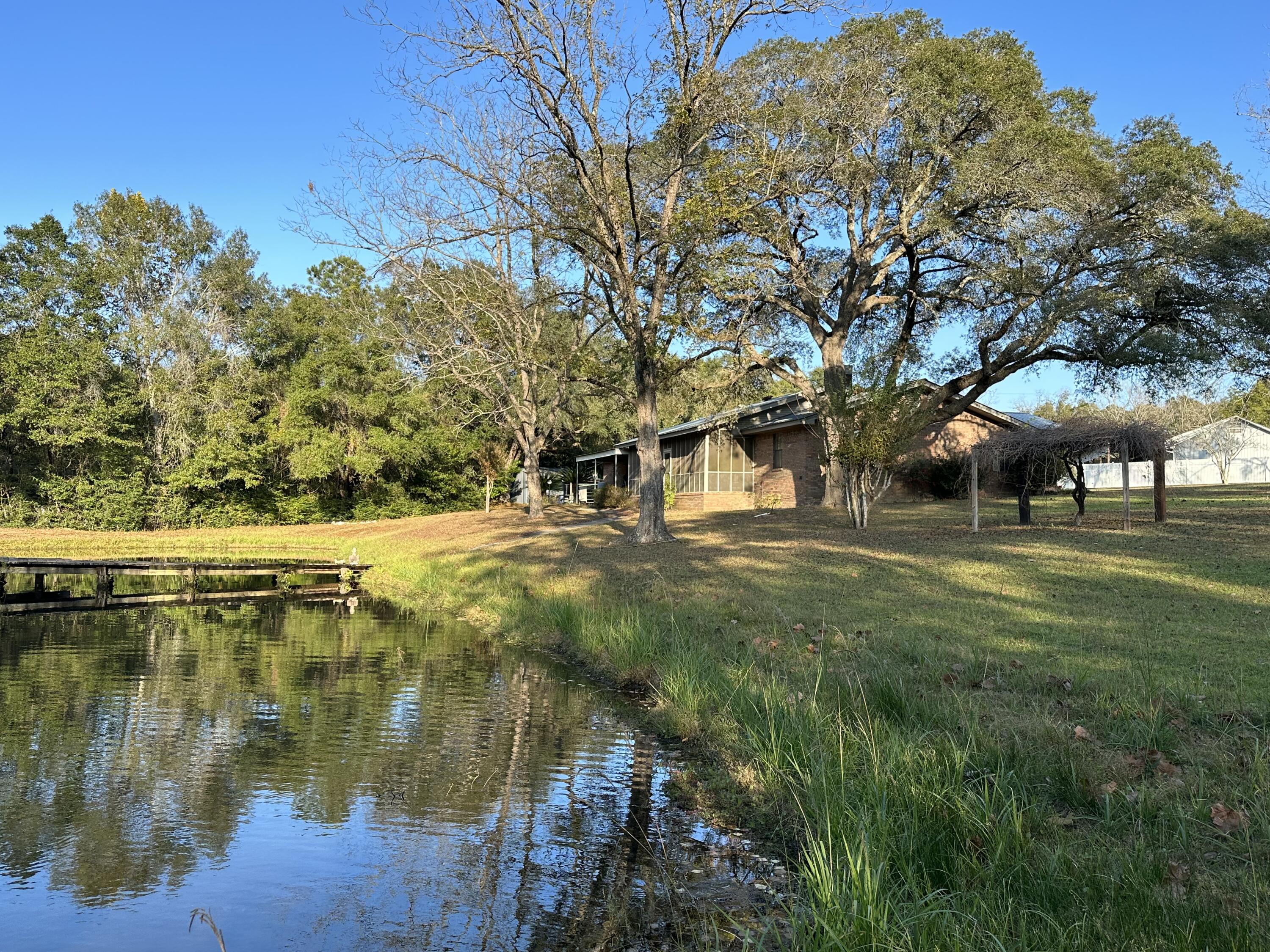 CINCO ADDN TO CRESTVIEW - Residential