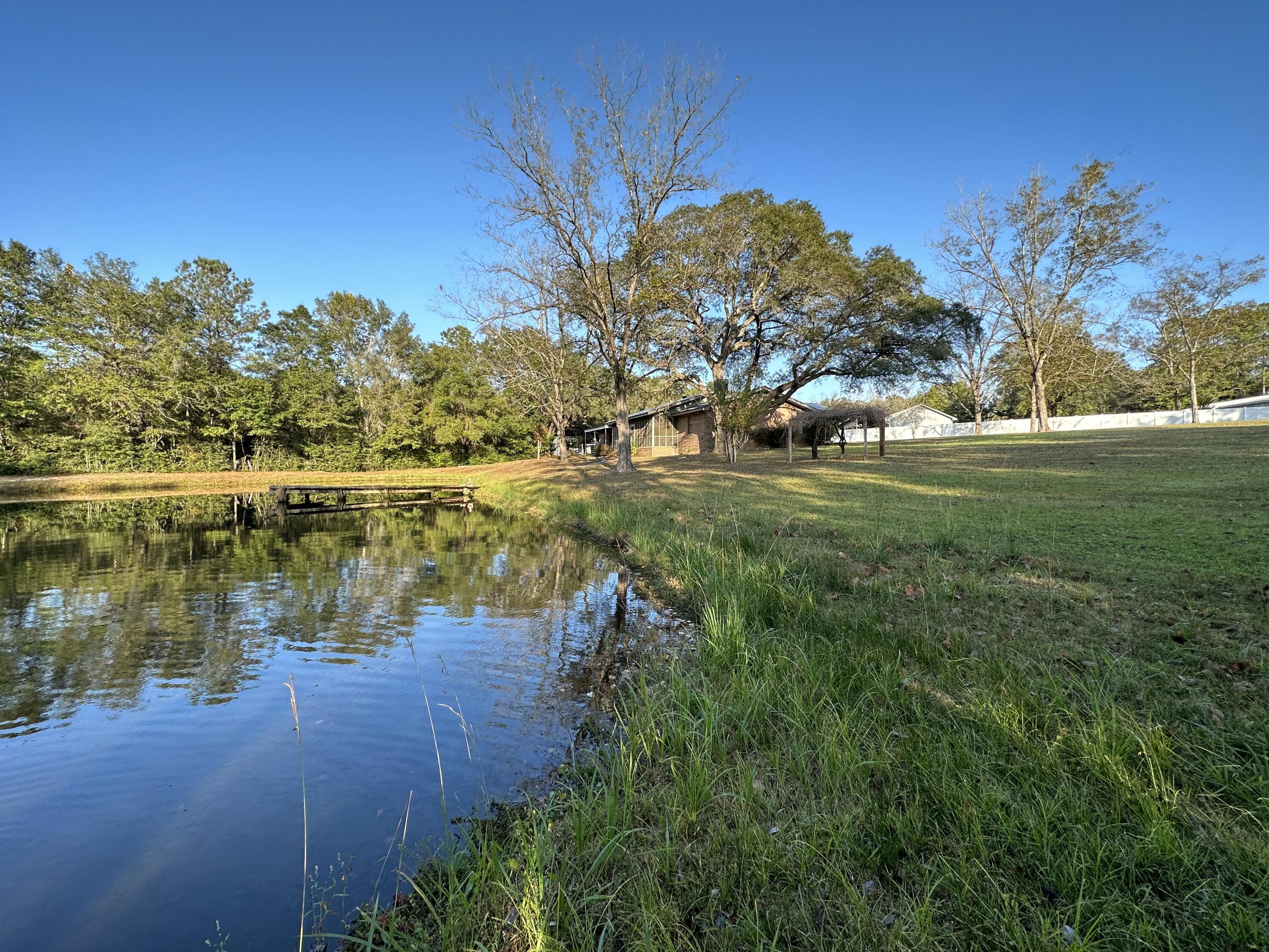 CINCO ADDN TO CRESTVIEW - Residential