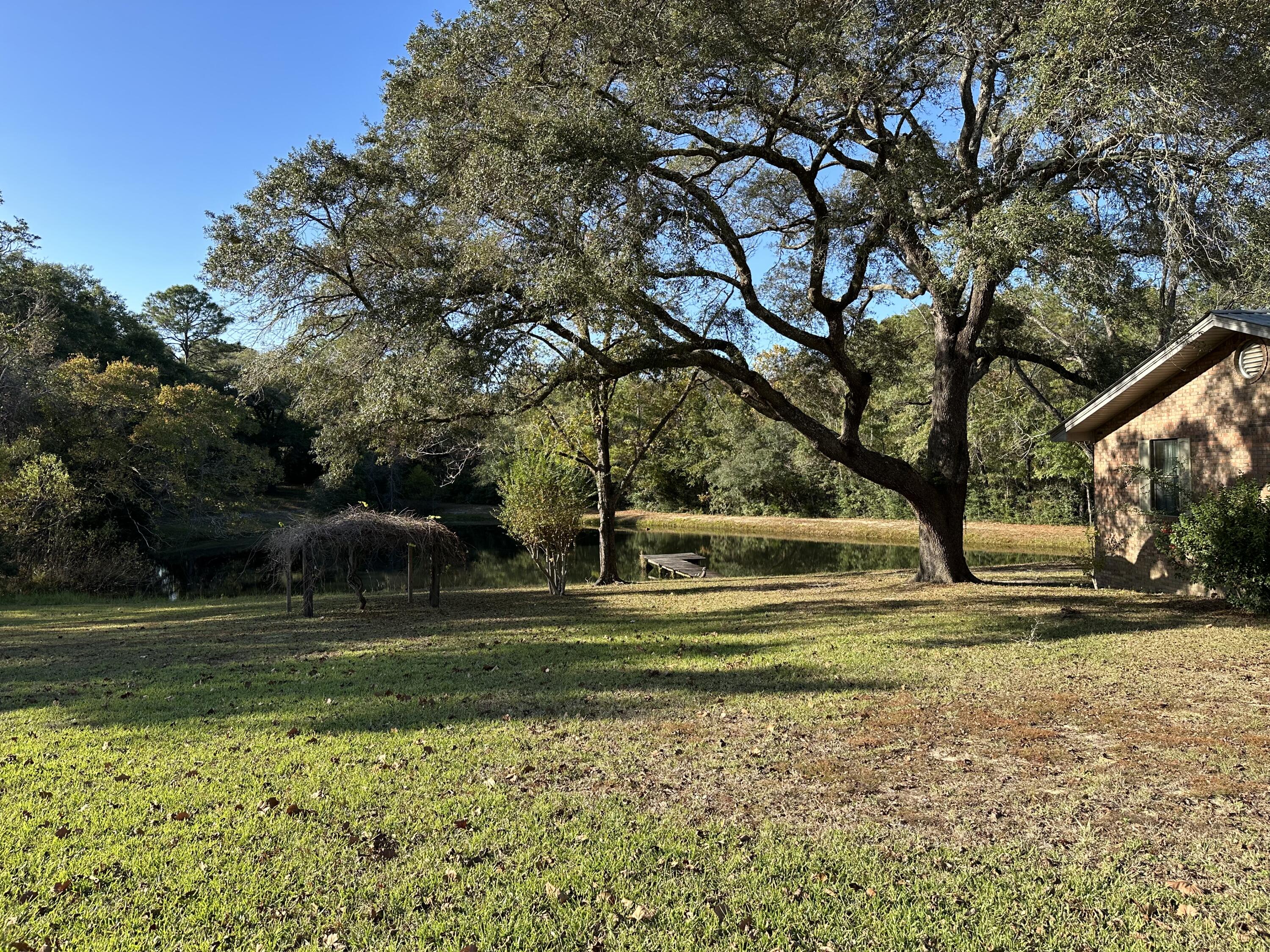 CINCO ADDN TO CRESTVIEW - Residential