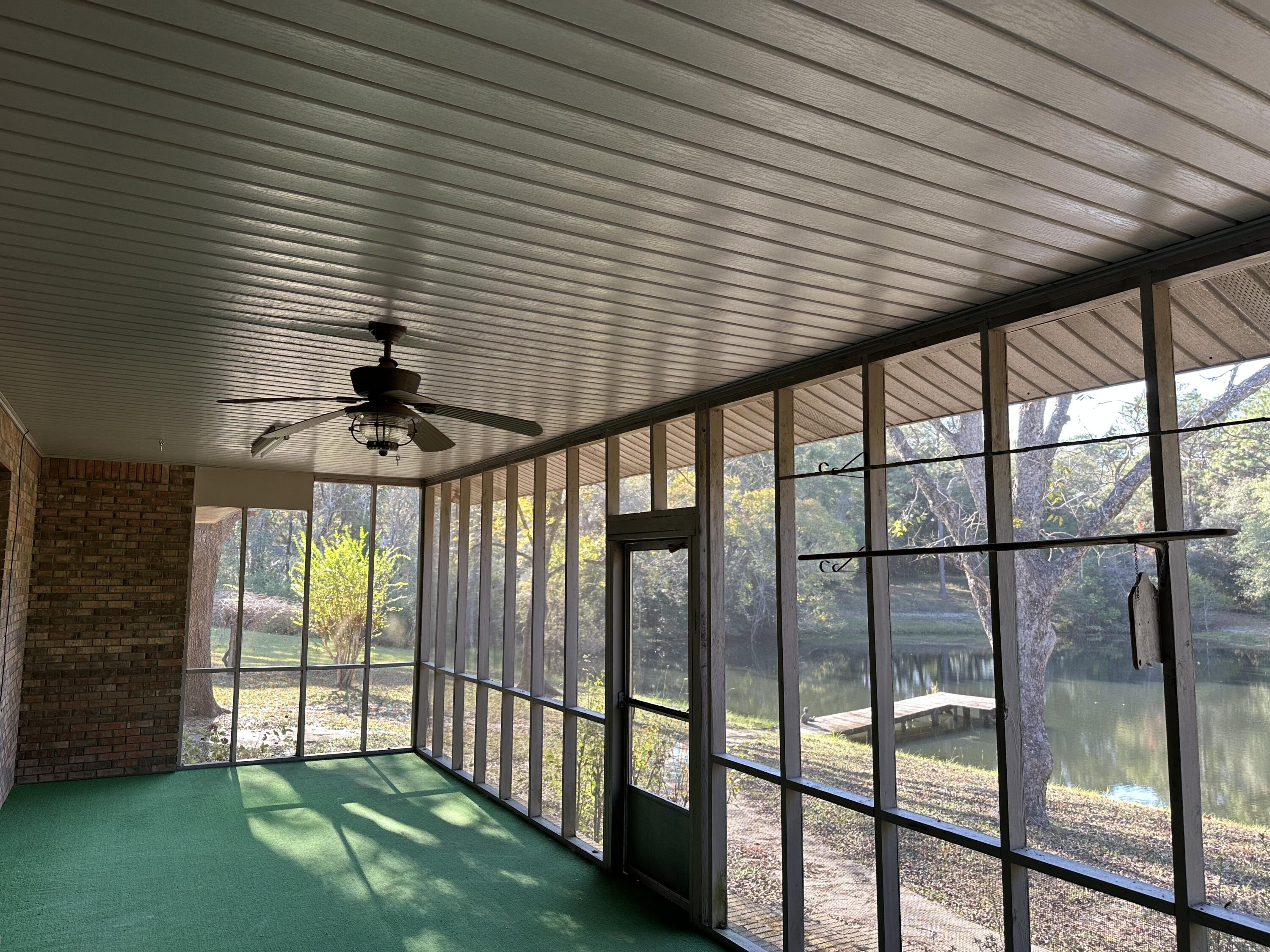 CINCO ADDN TO CRESTVIEW - Residential