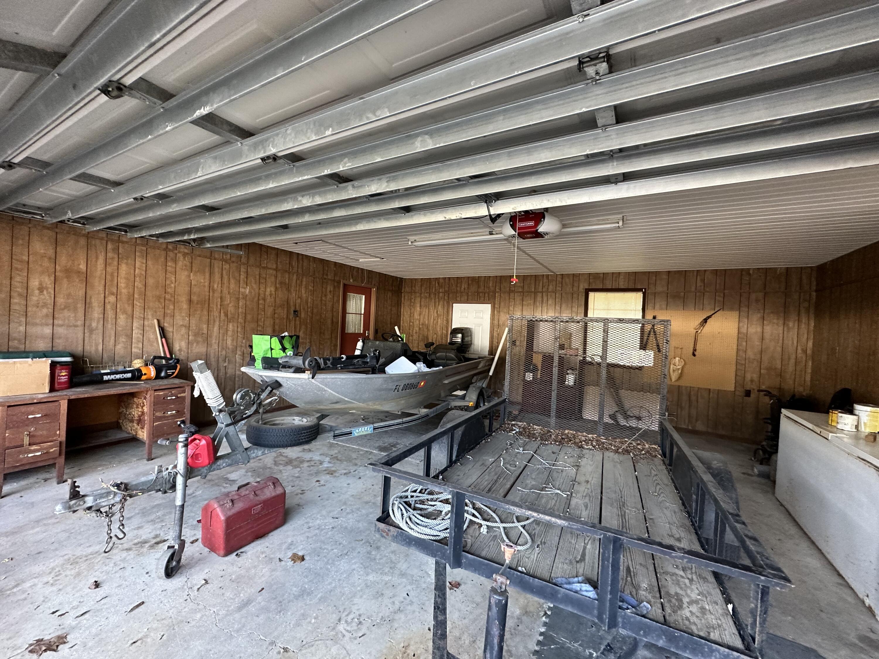 CINCO ADDN TO CRESTVIEW - Residential