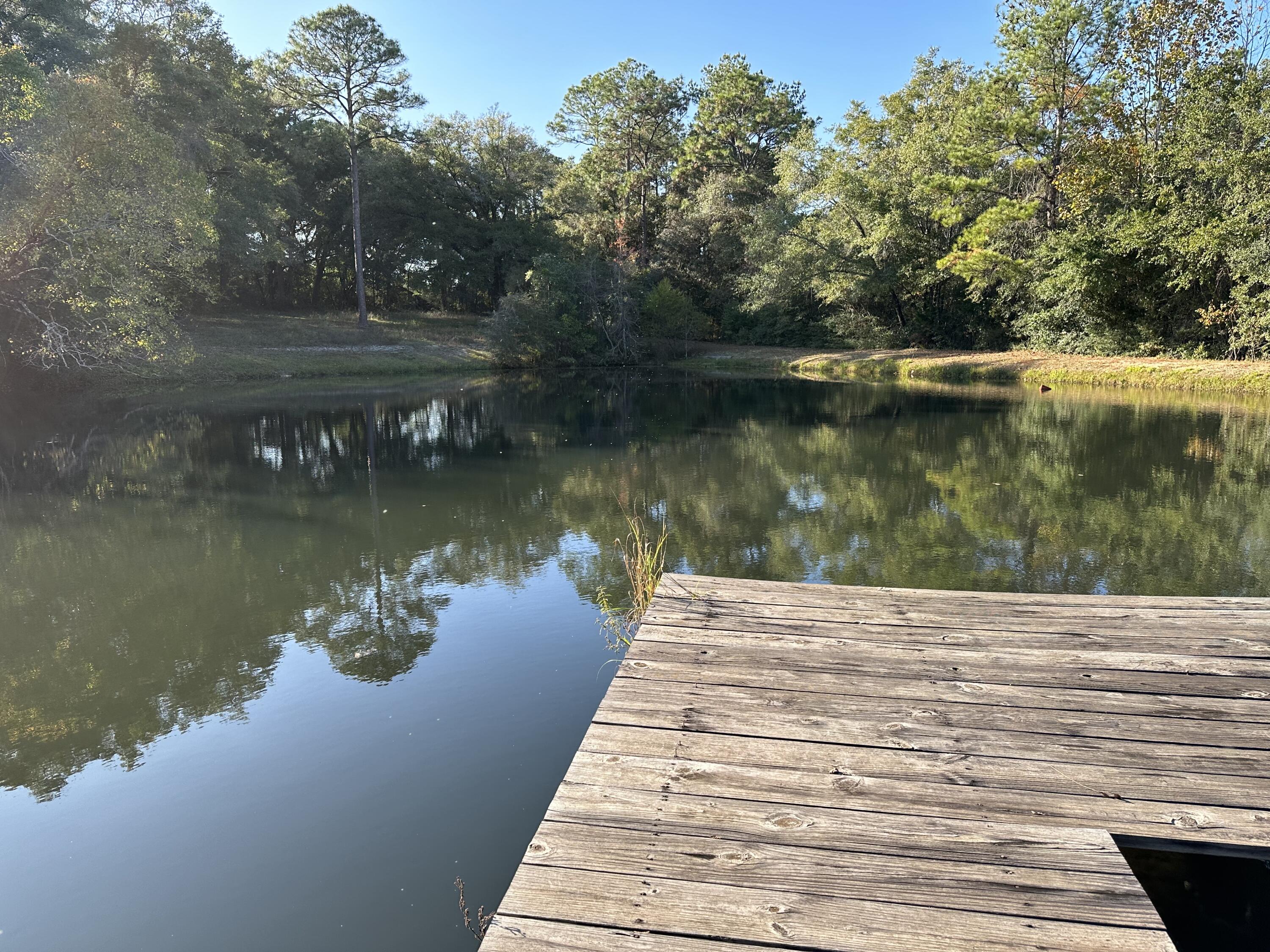 CINCO ADDN TO CRESTVIEW - Residential