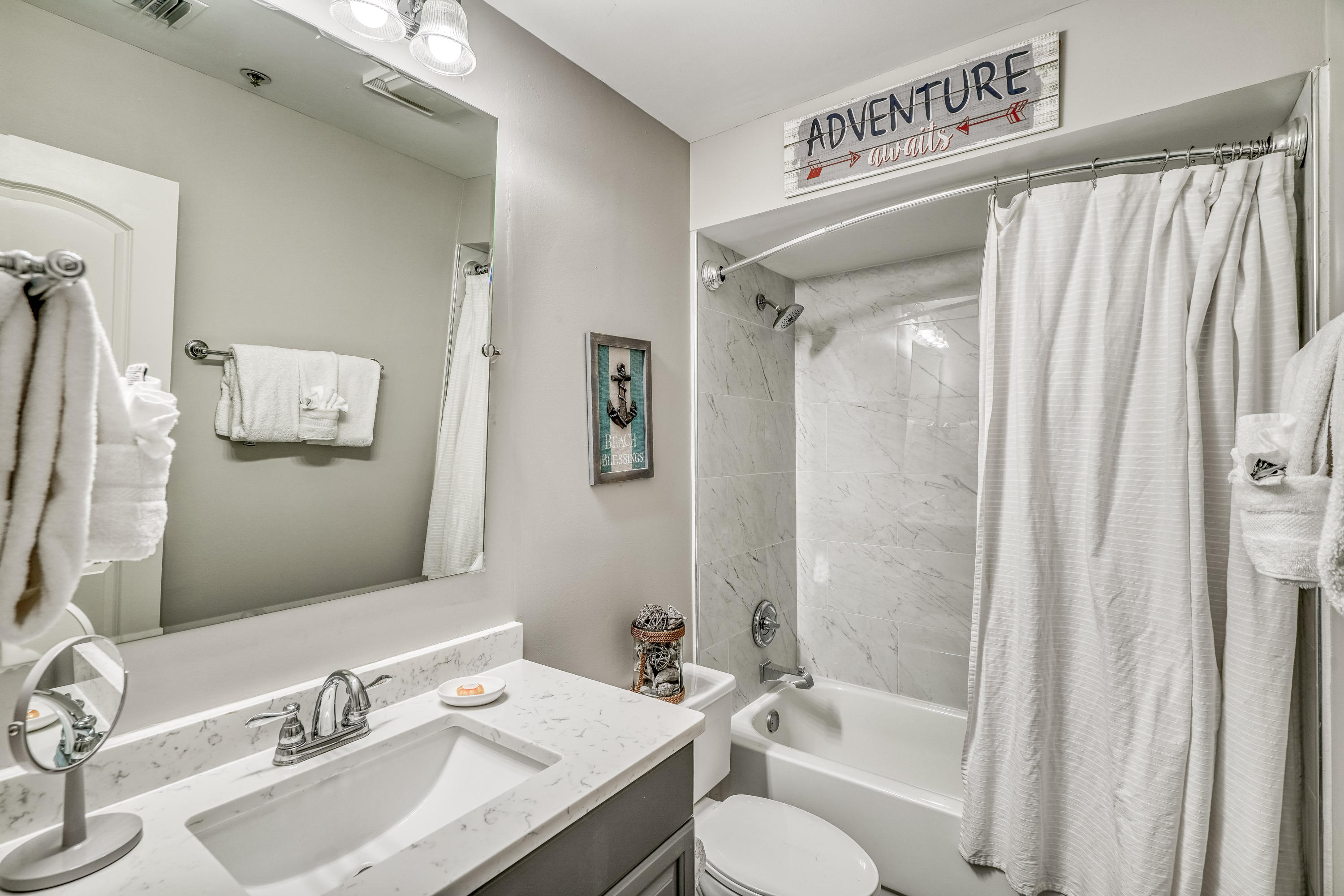 TOPS'L BEACH MANOR - Residential