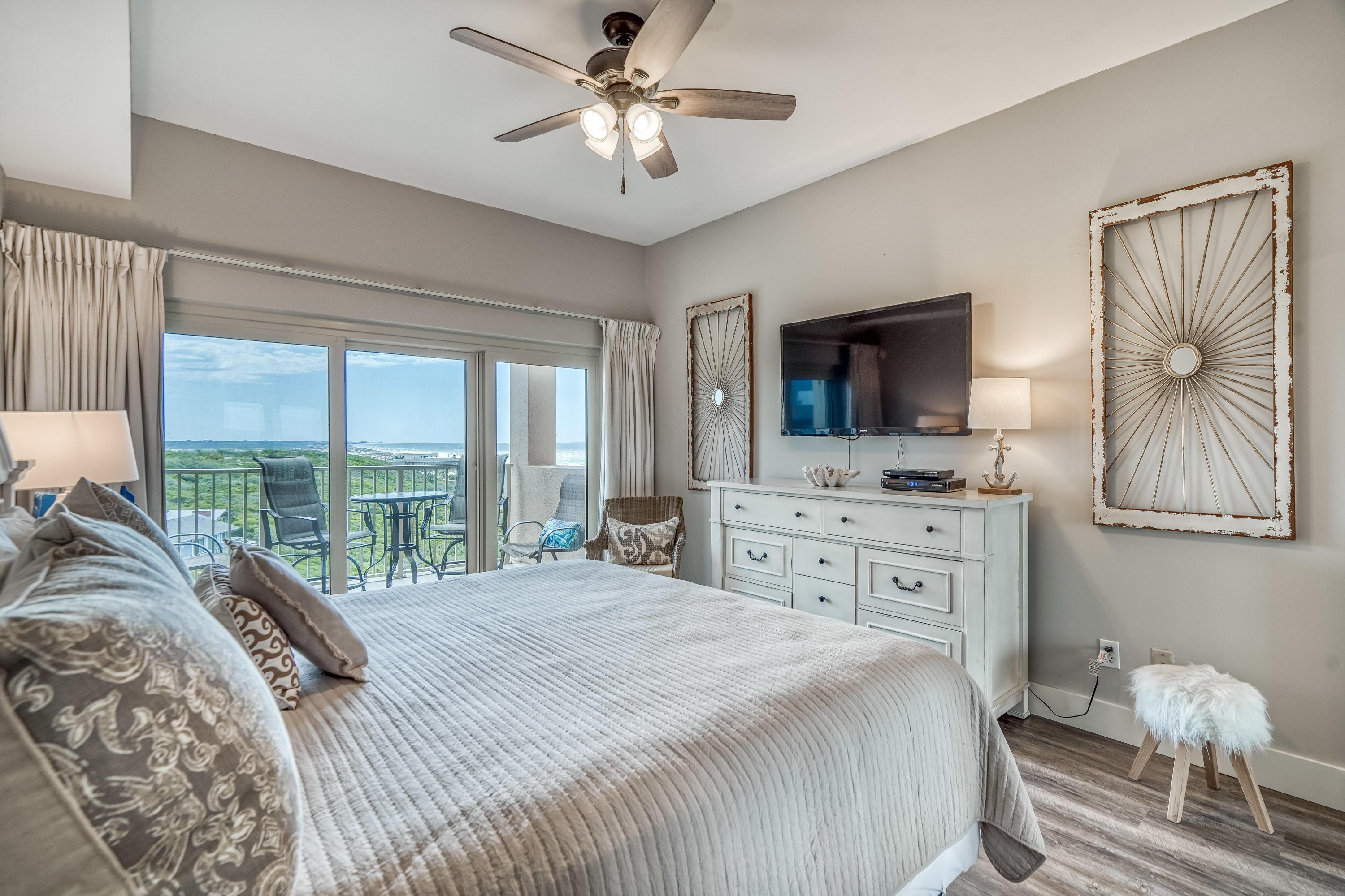 TOPS'L BEACH MANOR - Residential