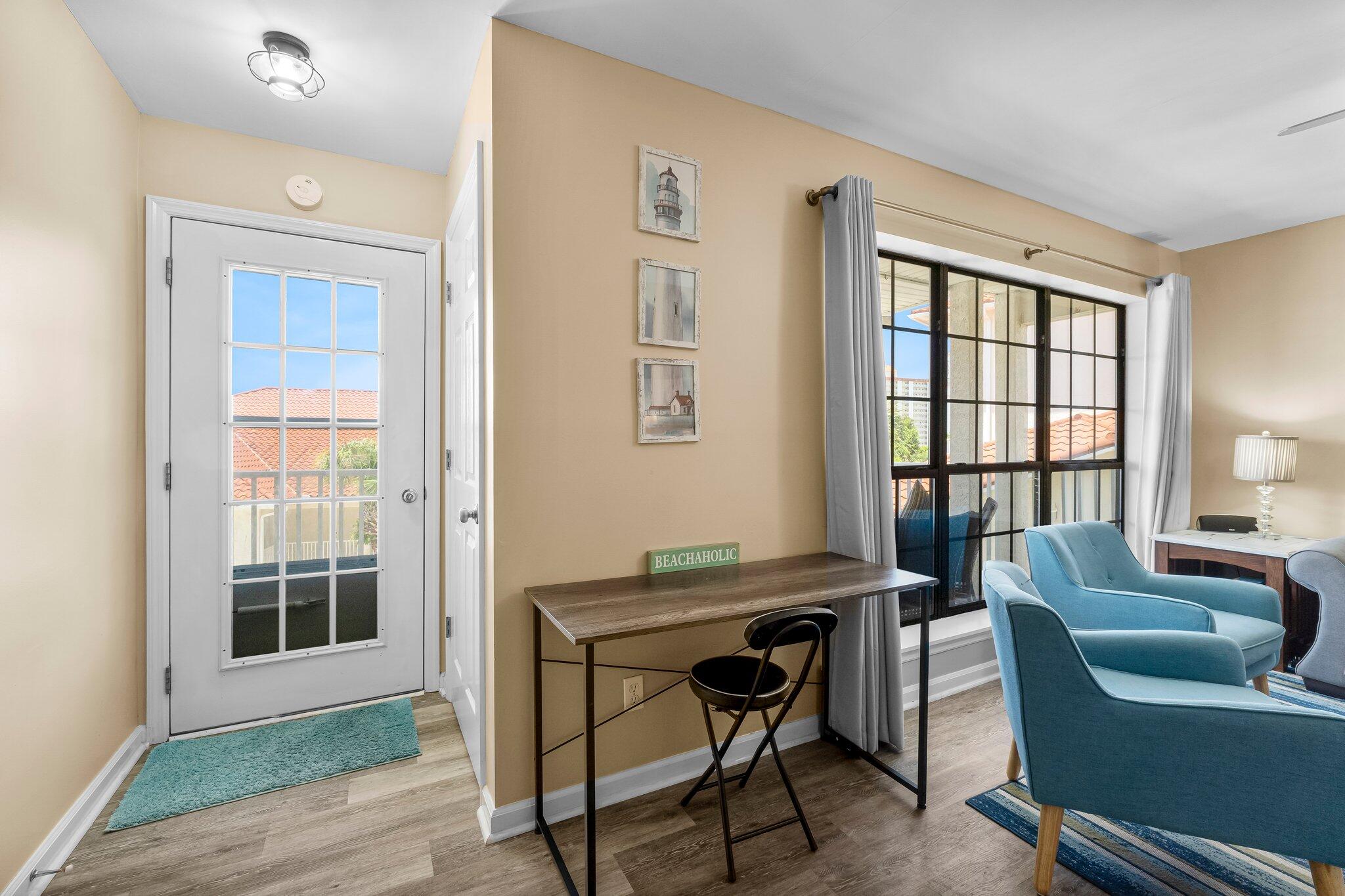 HORIZON SOUTH XX - Residential