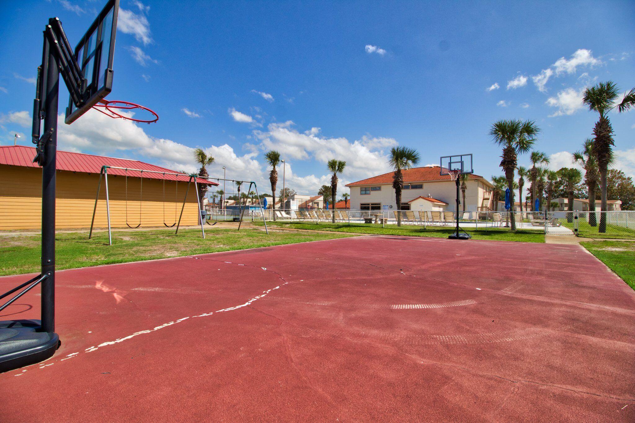 HORIZON SOUTH XX - Residential