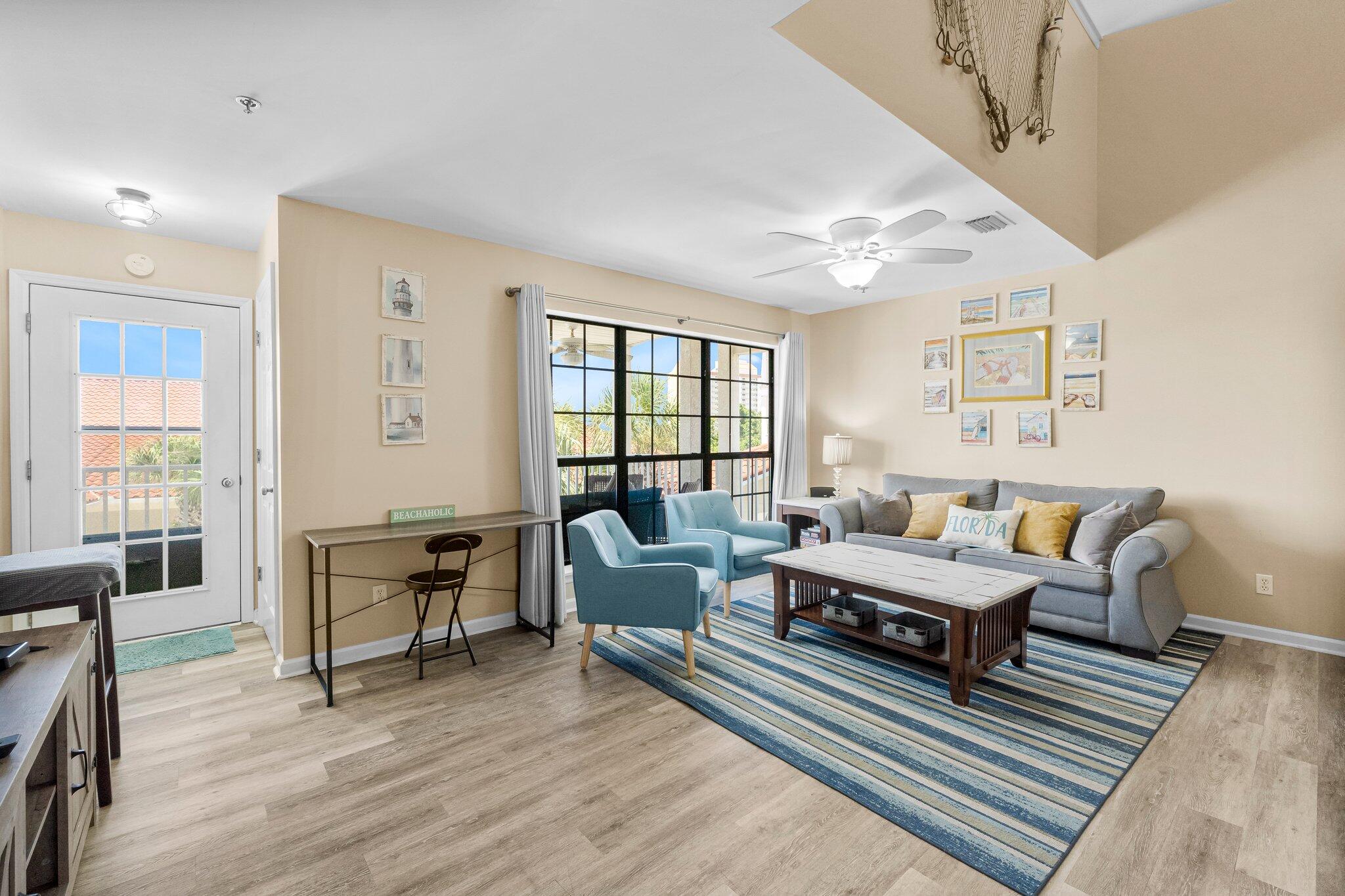 HORIZON SOUTH XX - Residential