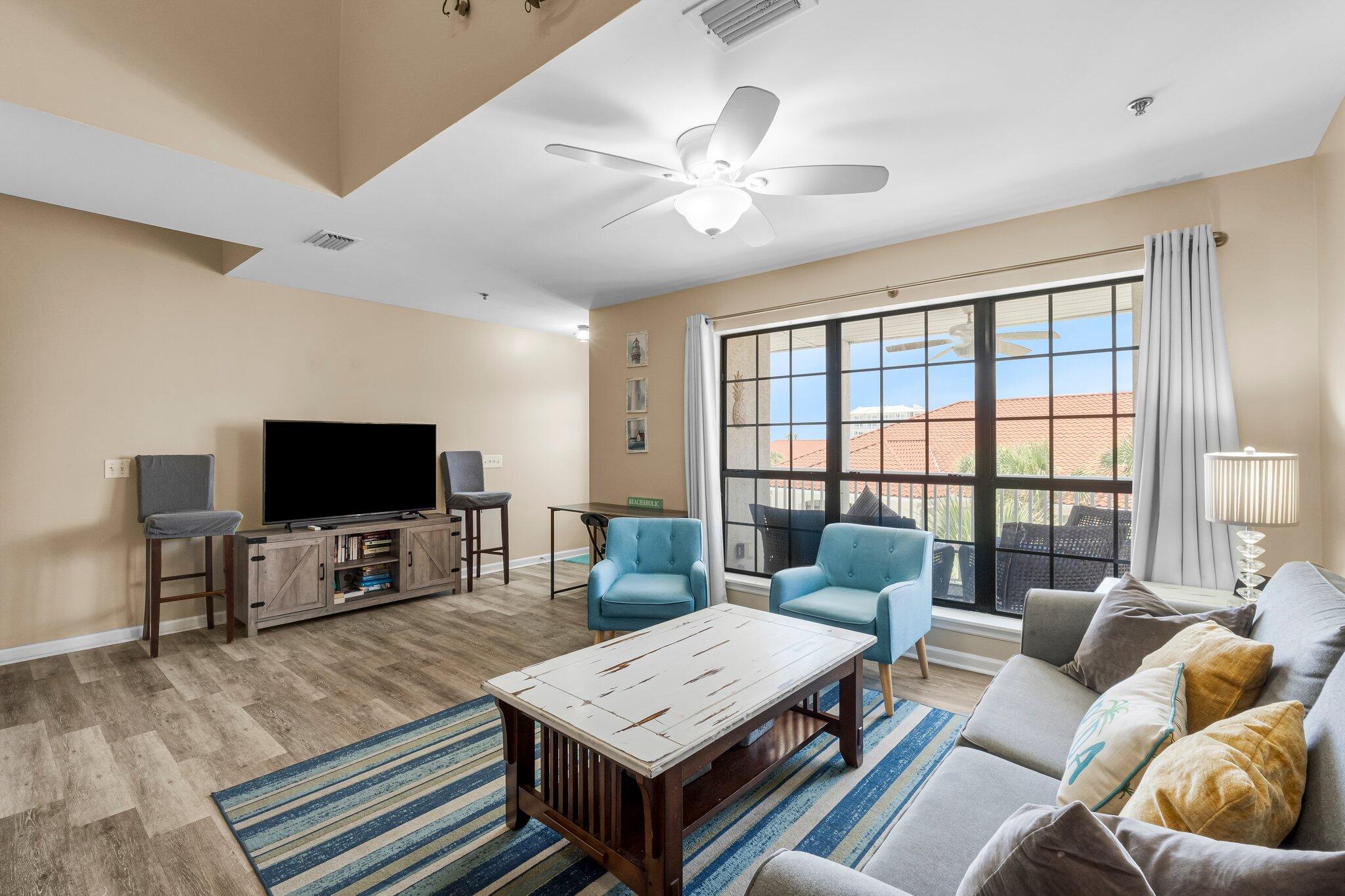 HORIZON SOUTH XX - Residential