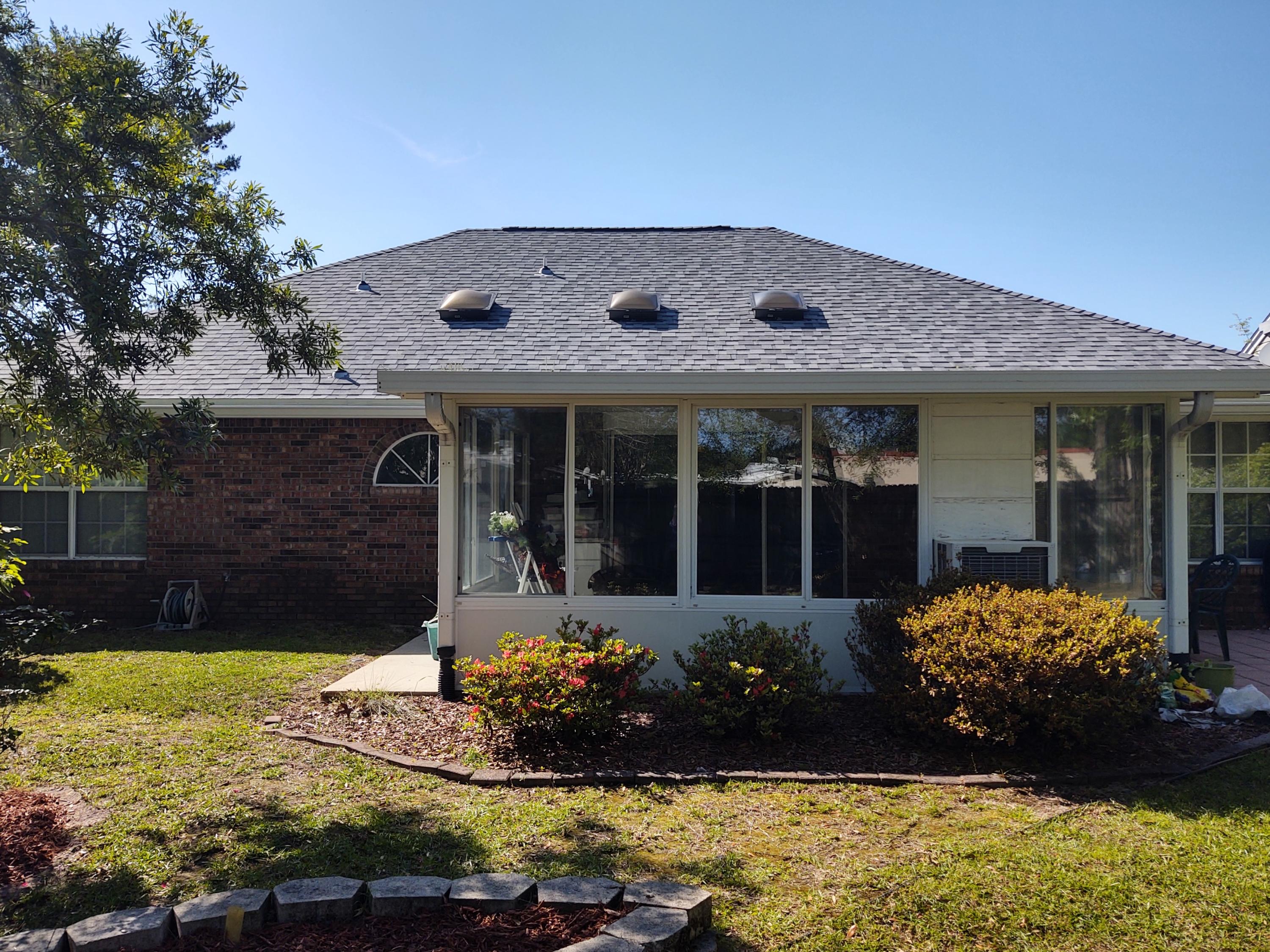 PARKWOOD SQUARE PH 1 - Residential