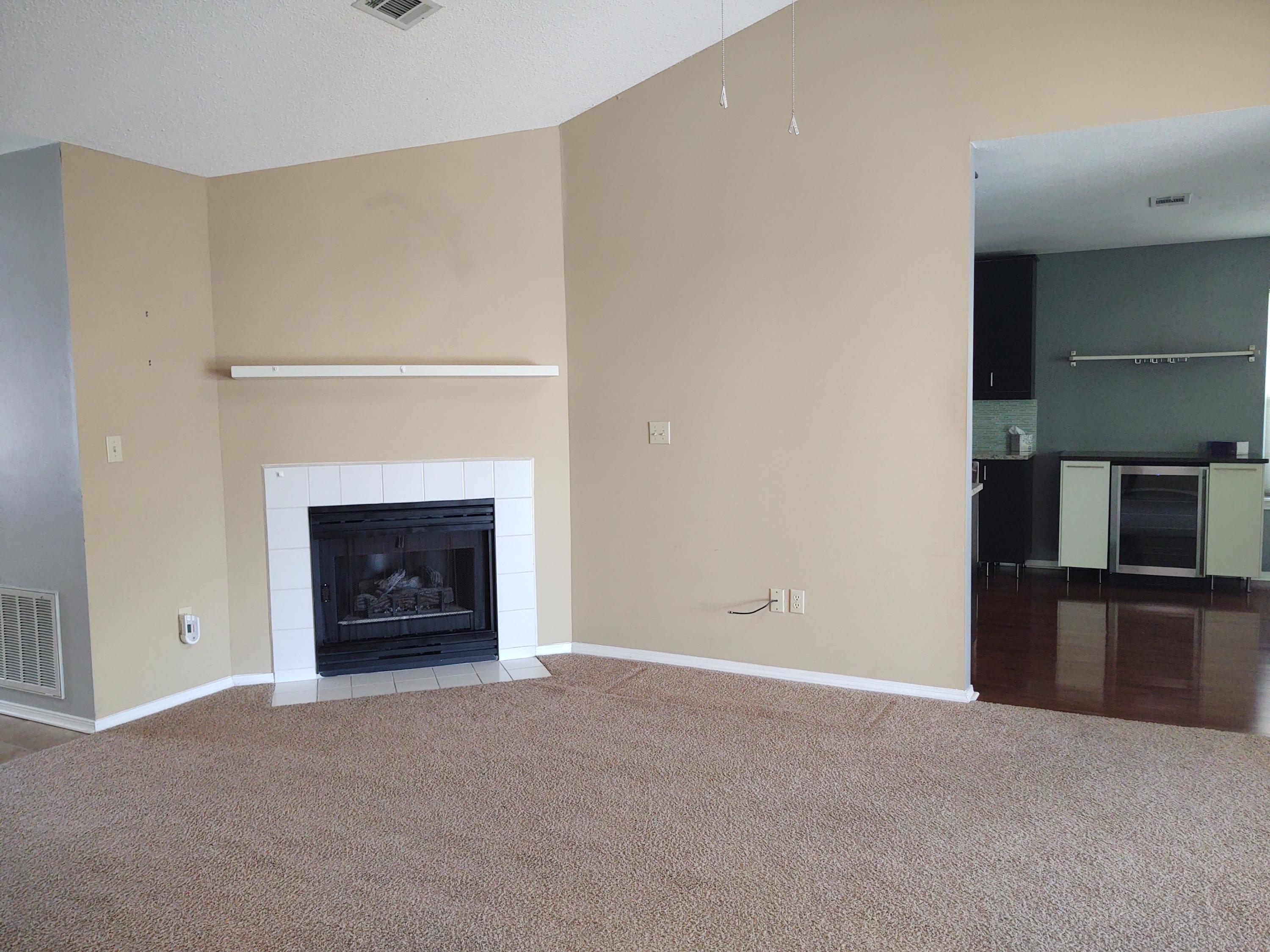 PARKWOOD SQUARE PH 1 - Residential