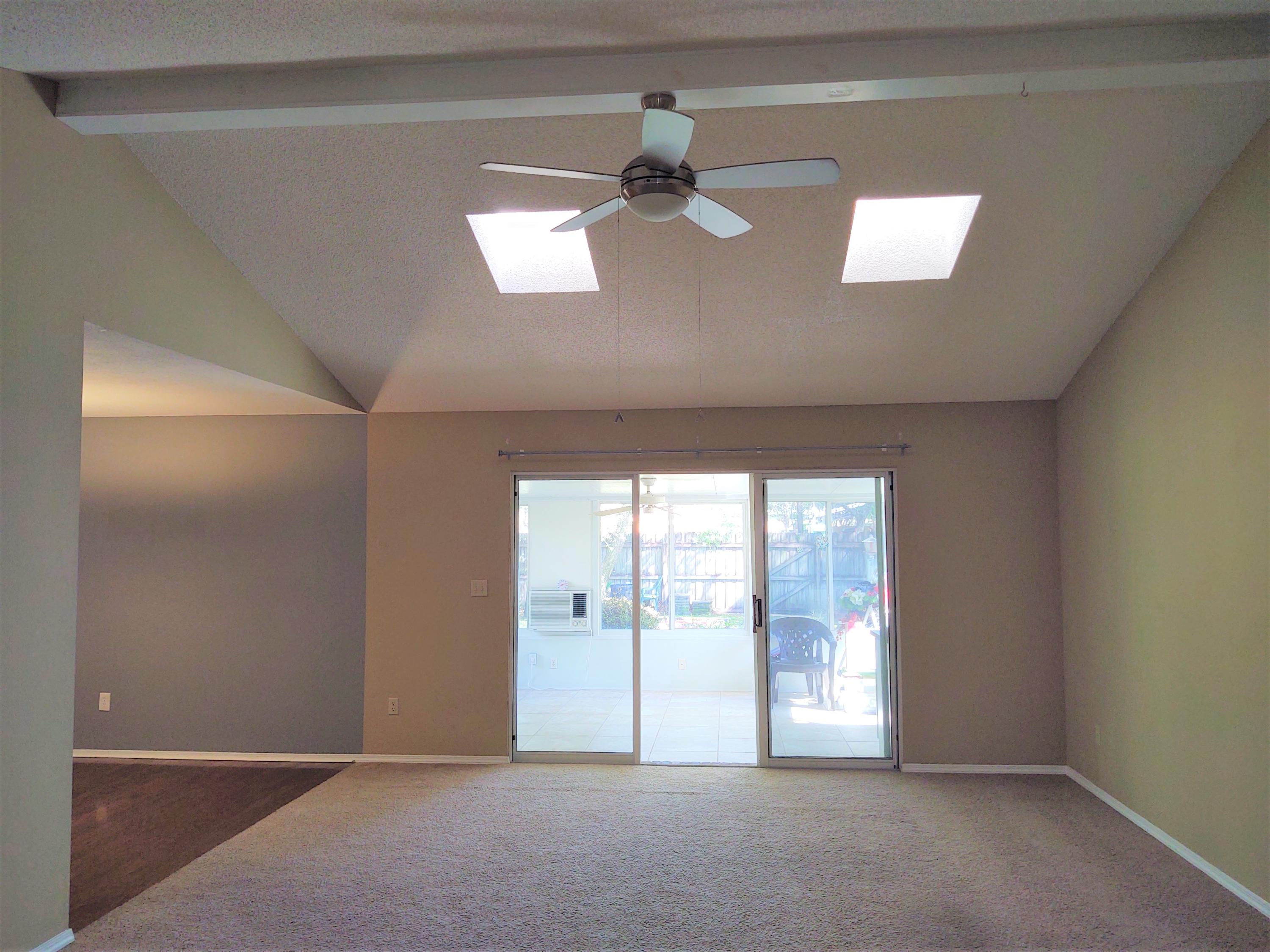 PARKWOOD SQUARE PH 1 - Residential