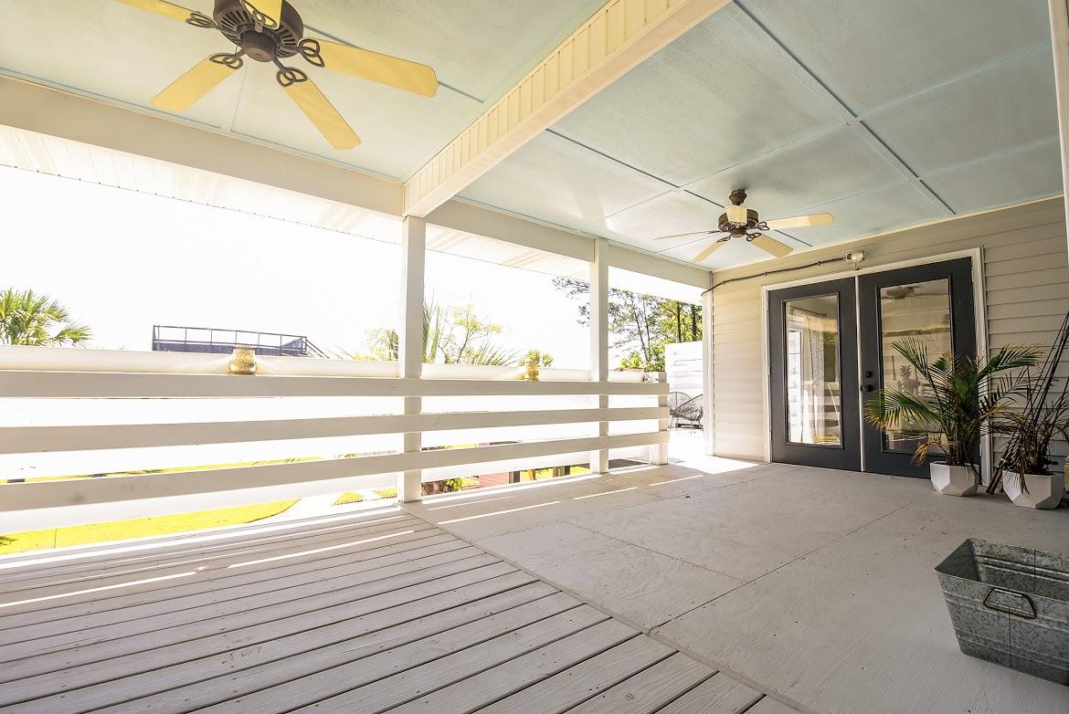 THE S 5FT LOT 9 & LOT 10 BLK DBELIEVE - Residential