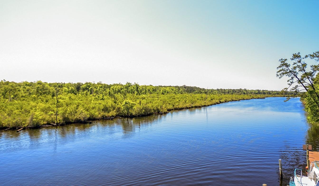 THE S 5FT LOT 9 & LOT 10 BLK DBELIEVE - Residential