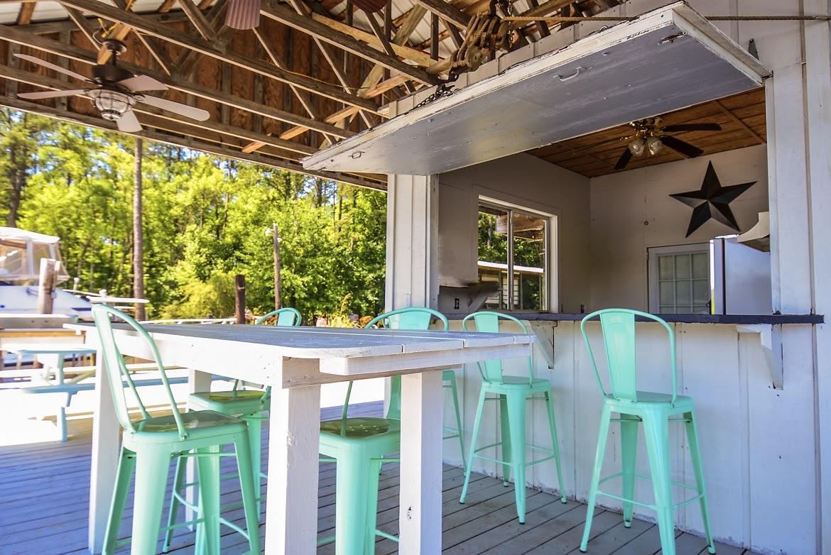 THE S 5FT LOT 9 & LOT 10 BLK DBELIEVE - Residential